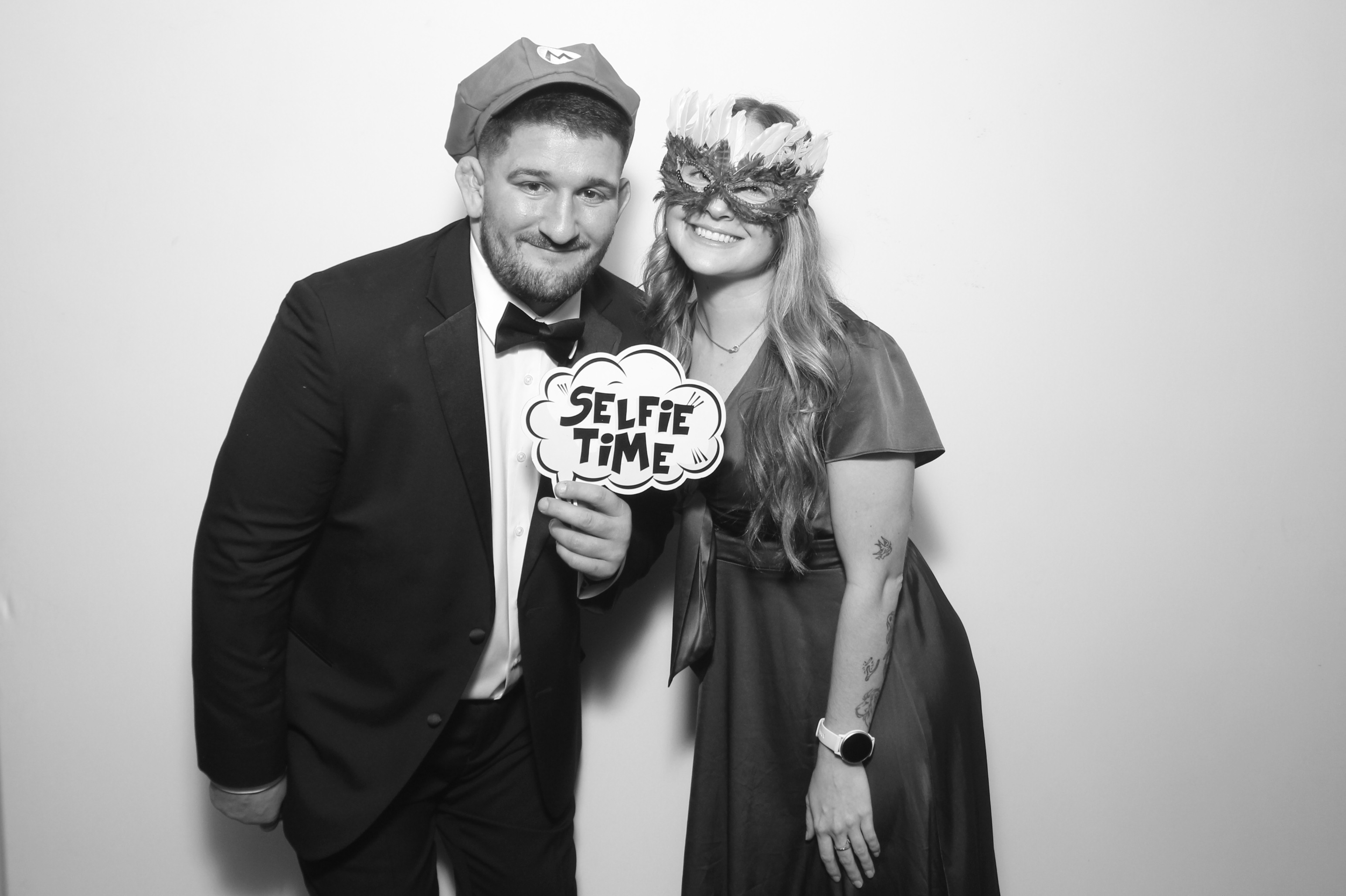 Victoria & James Wedding | View more photos from the event at gallery.photoboothcincy.com/u/PhotoBoothCincy/Victoria-James-Wedding