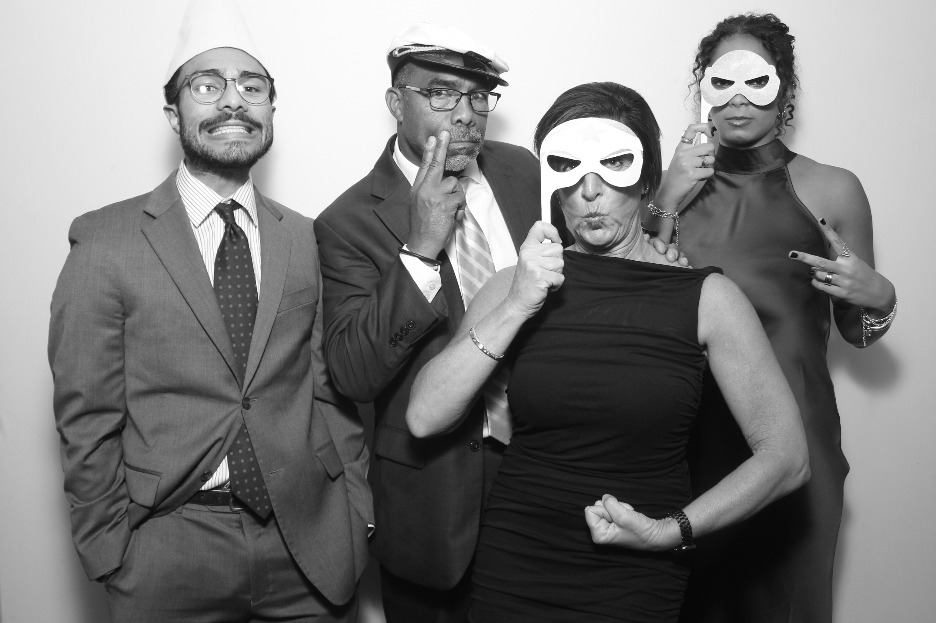 Victoria & James Wedding | View more photos from the event at gallery.photoboothcincy.com/u/PhotoBoothCincy/Victoria-James-Wedding