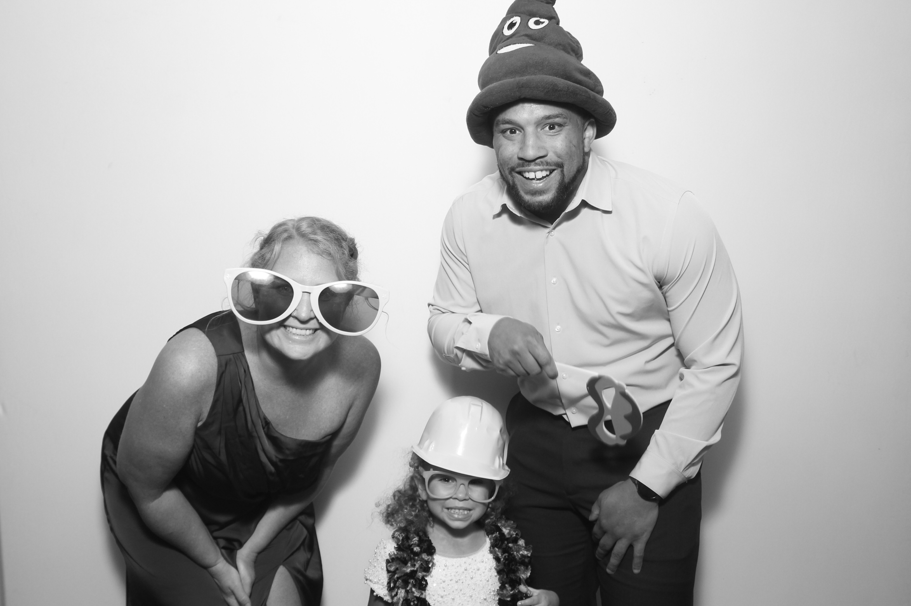 Victoria & James Wedding | View more photos from the event at gallery.photoboothcincy.com/u/PhotoBoothCincy/Victoria-James-Wedding