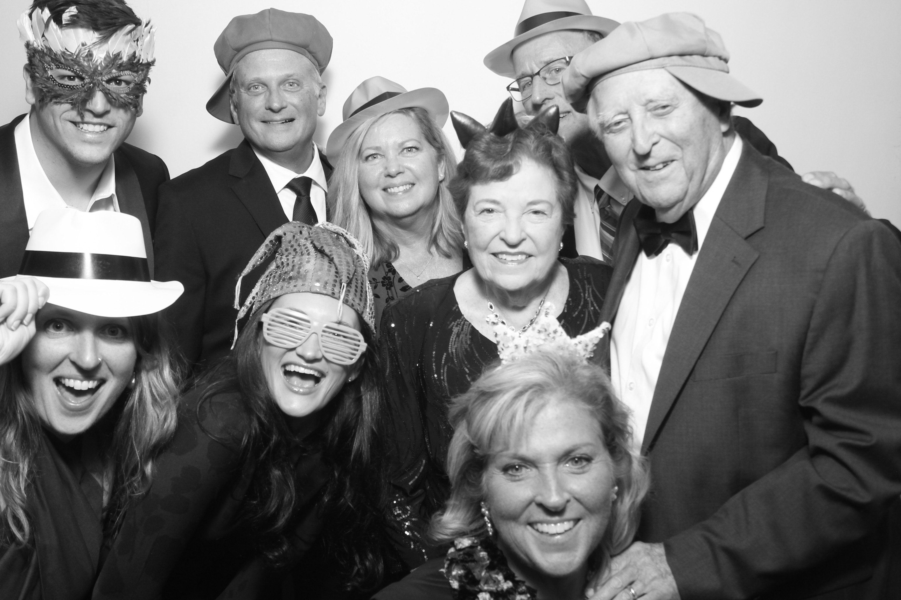 Victoria & James Wedding | View more photos from the event at gallery.photoboothcincy.com/u/PhotoBoothCincy/Victoria-James-Wedding
