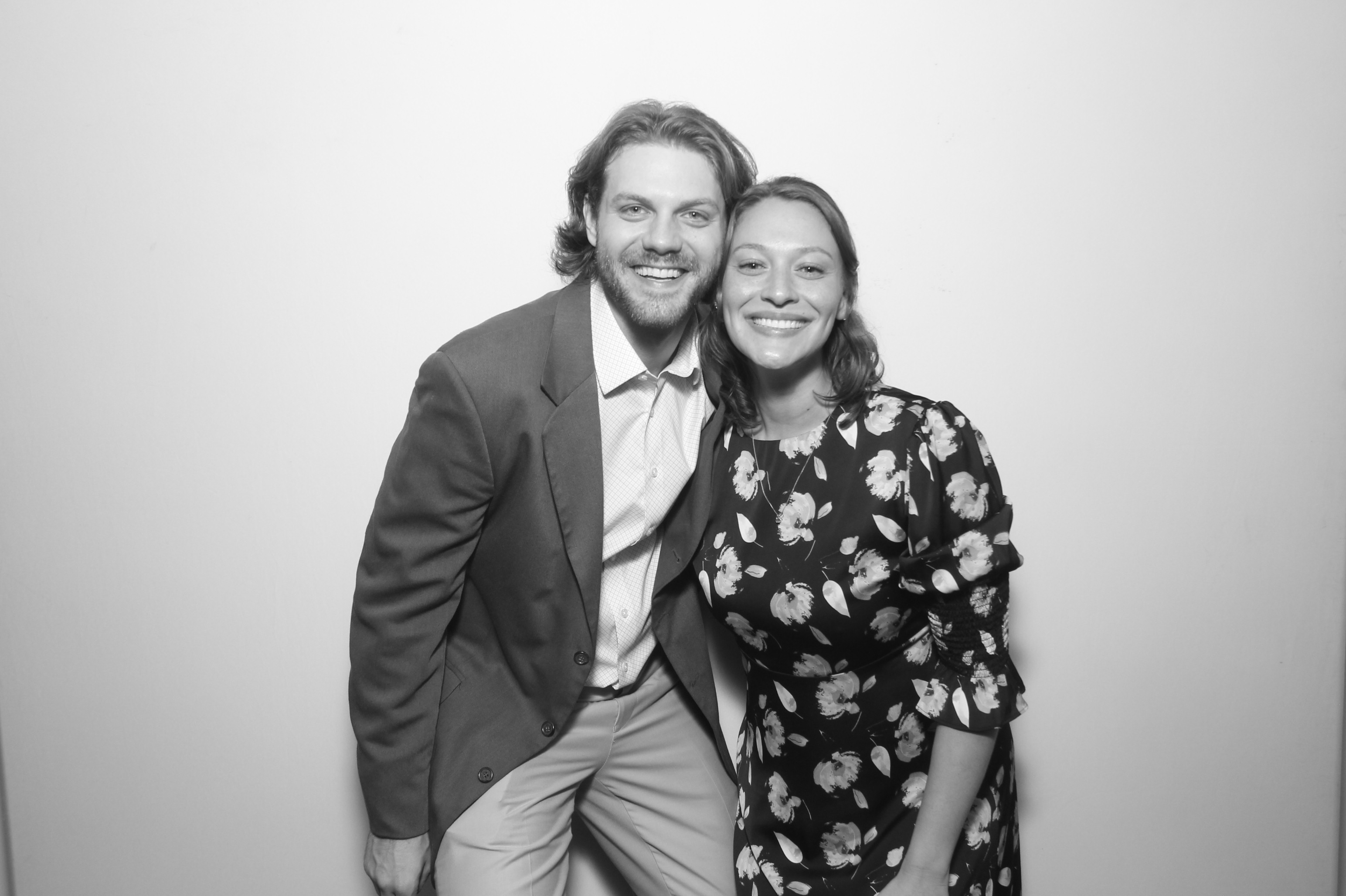 Victoria & James Wedding | View more photos from the event at gallery.photoboothcincy.com/u/PhotoBoothCincy/Victoria-James-Wedding