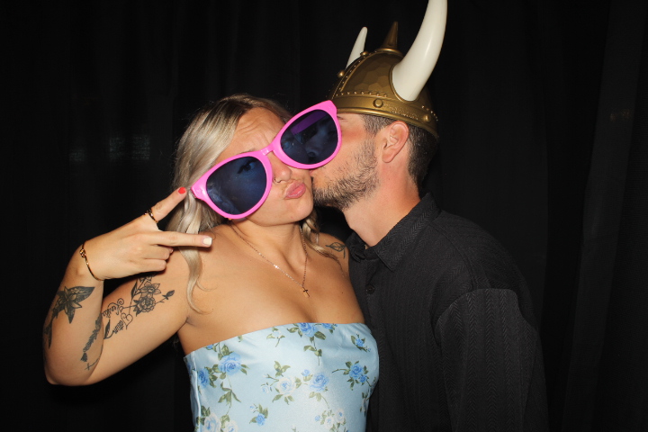 Voegeli Wedding | View more photos from the event at gallery.photoboothcincy.com/u/PhotoBoothCincy/Voegeli-Wedding