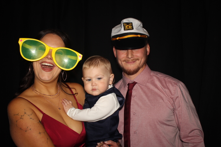 Voegeli Wedding | View more photos from the event at gallery.photoboothcincy.com/u/PhotoBoothCincy/Voegeli-Wedding