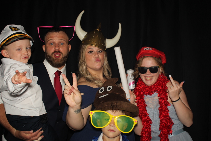 Voegeli Wedding | View more photos from the event at gallery.photoboothcincy.com/u/PhotoBoothCincy/Voegeli-Wedding