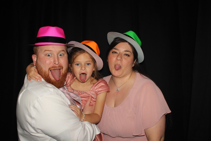 Voegeli Wedding | View more photos from the event at gallery.photoboothcincy.com/u/PhotoBoothCincy/Voegeli-Wedding