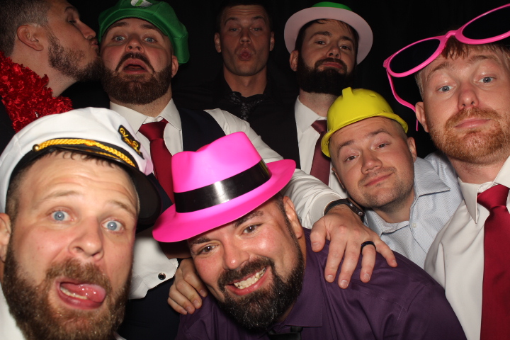 Voegeli Wedding | View more photos from the event at gallery.photoboothcincy.com/u/PhotoBoothCincy/Voegeli-Wedding