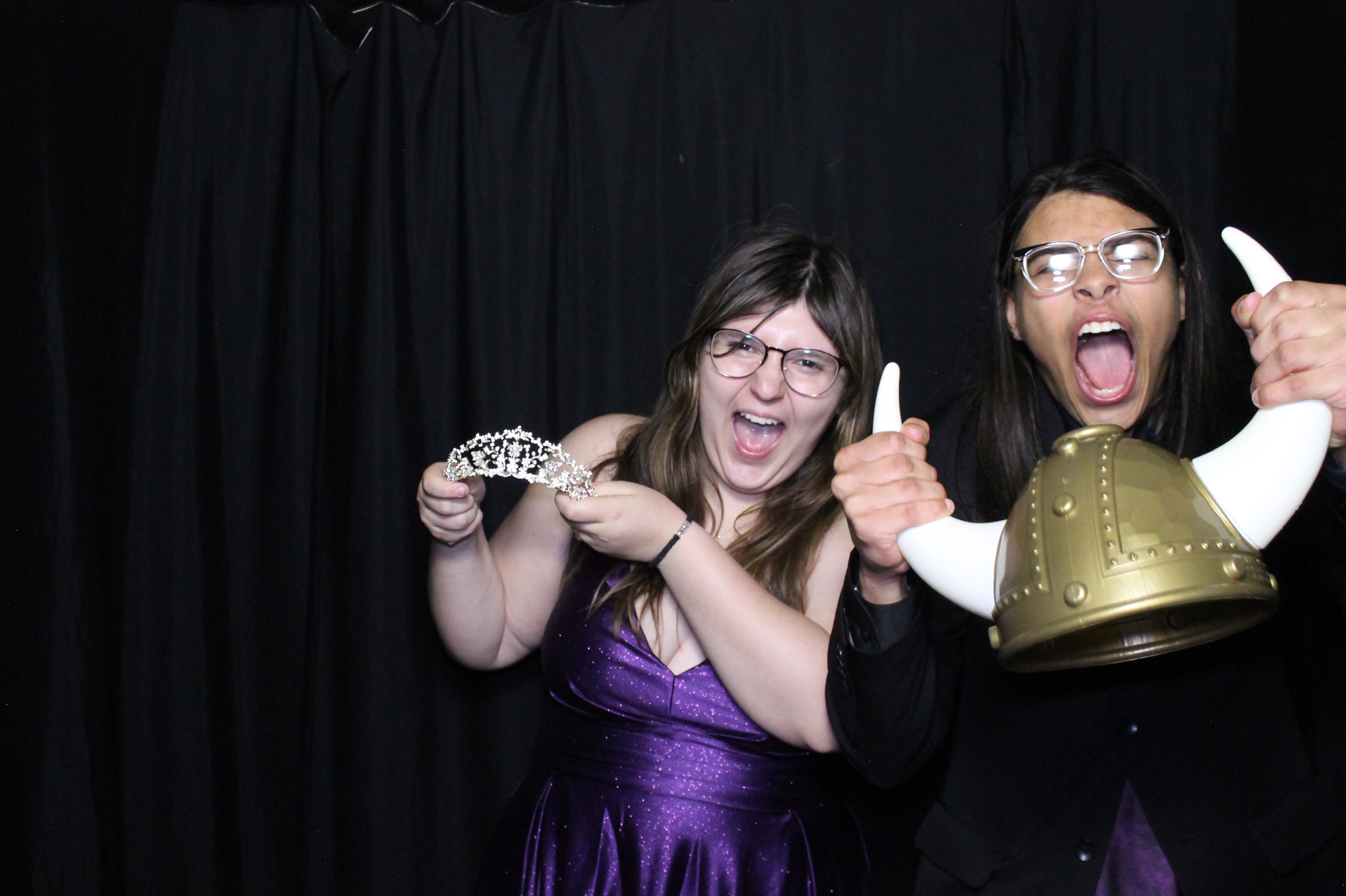 WHHS Homecoming | View more photos from the event at gallery.photoboothcincy.com/u/PhotoBoothCincy/WHHS-Homecoming