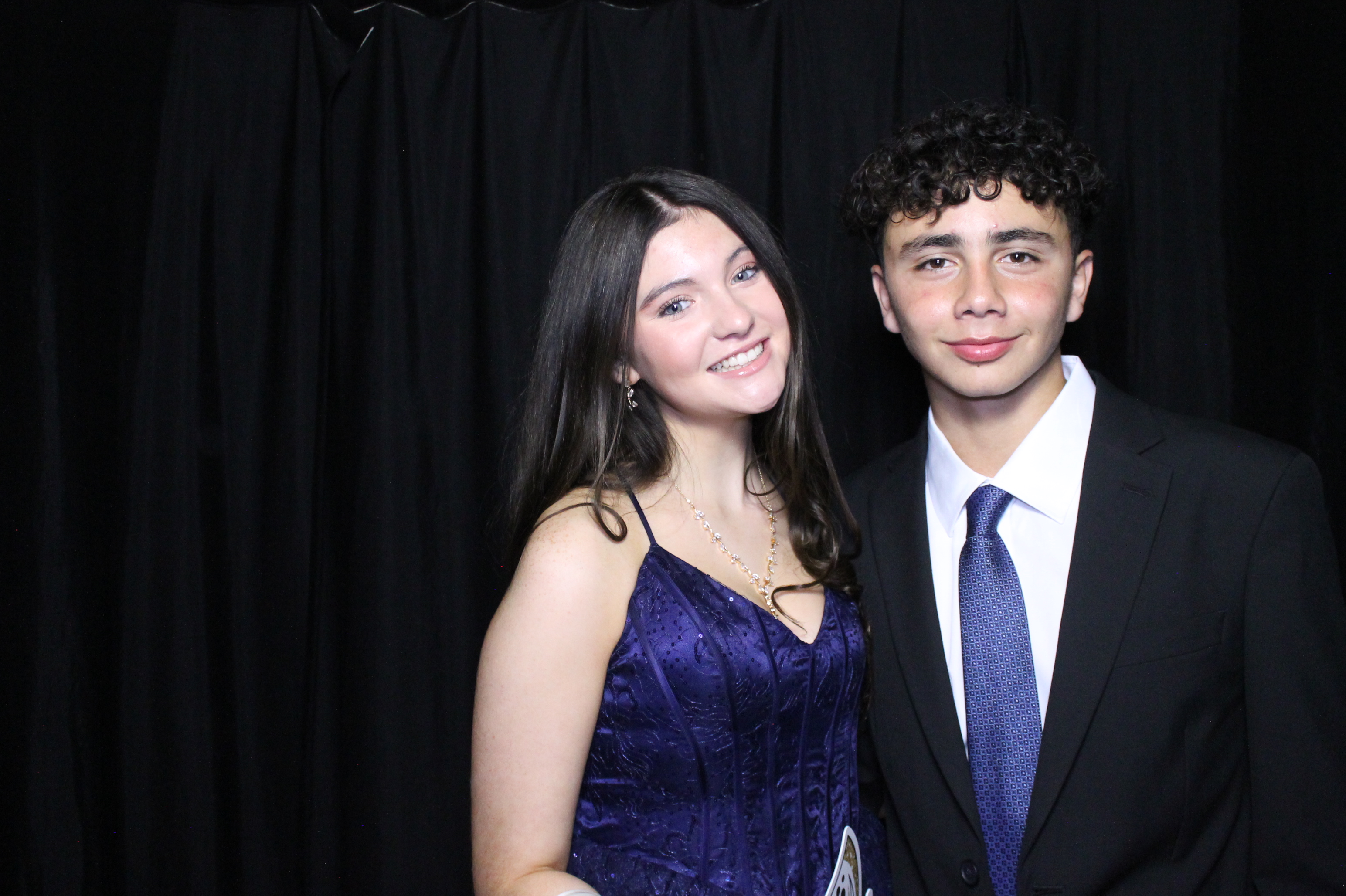 WHHS Homecoming | View more photos from the event at gallery.photoboothcincy.com/u/PhotoBoothCincy/WHHS-Homecoming