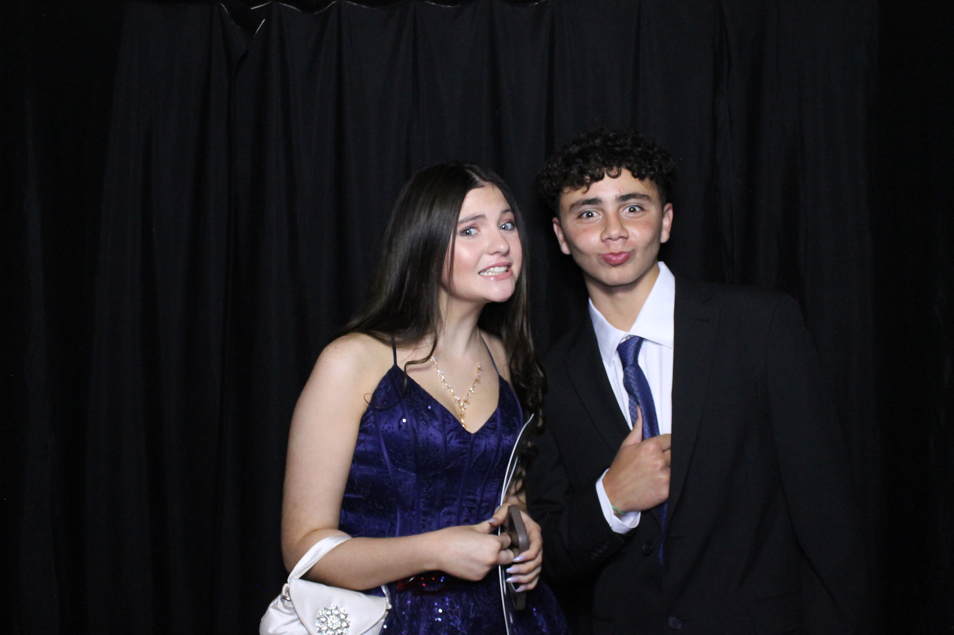 WHHS Homecoming | View more photos from the event at gallery.photoboothcincy.com/u/PhotoBoothCincy/WHHS-Homecoming