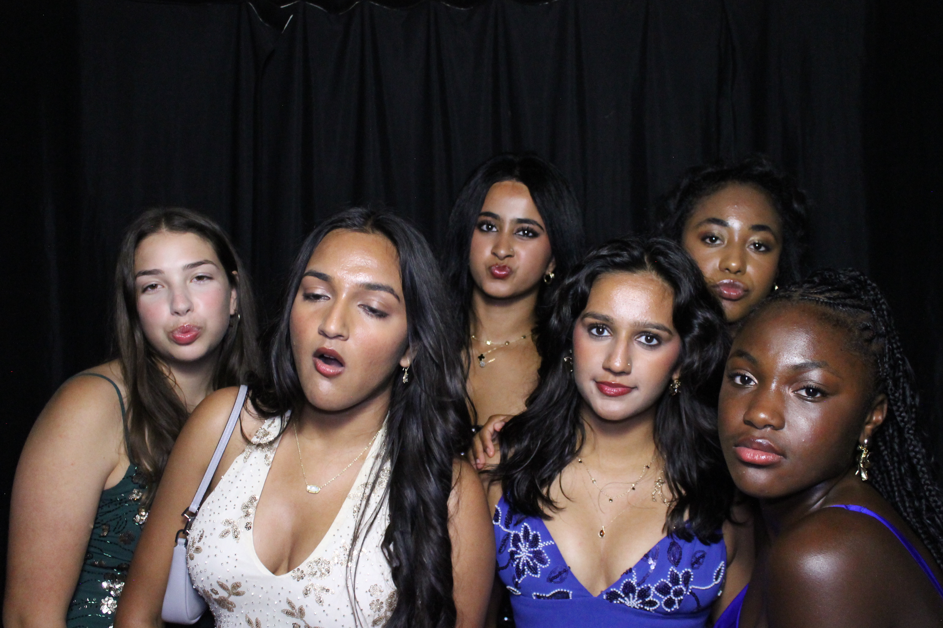 WHHS Homecoming | View more photos from the event at gallery.photoboothcincy.com/u/PhotoBoothCincy/WHHS-Homecoming