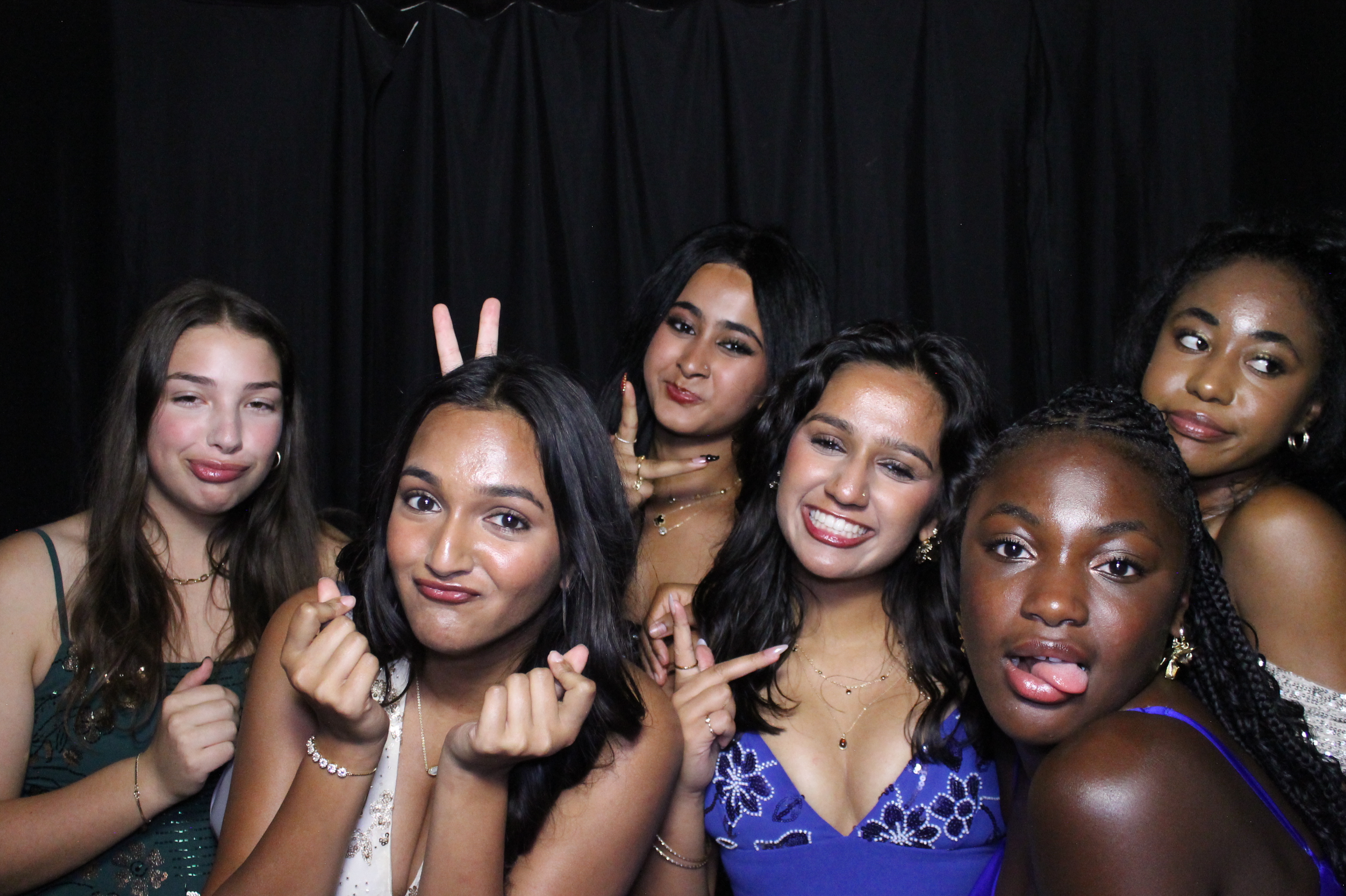 WHHS Homecoming | View more photos from the event at gallery.photoboothcincy.com/u/PhotoBoothCincy/WHHS-Homecoming