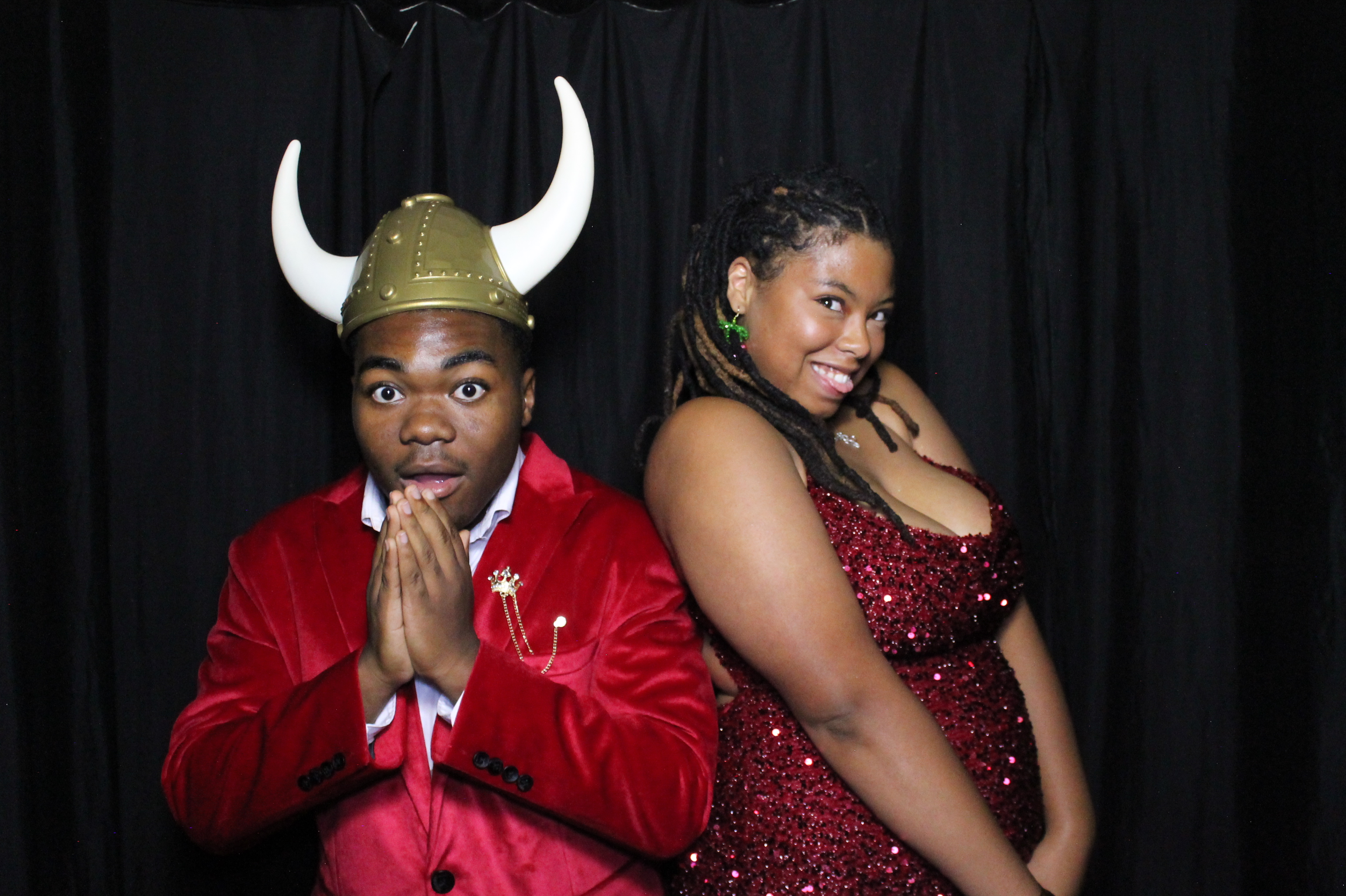 WHHS Homecoming | View more photos from the event at gallery.photoboothcincy.com/u/PhotoBoothCincy/WHHS-Homecoming