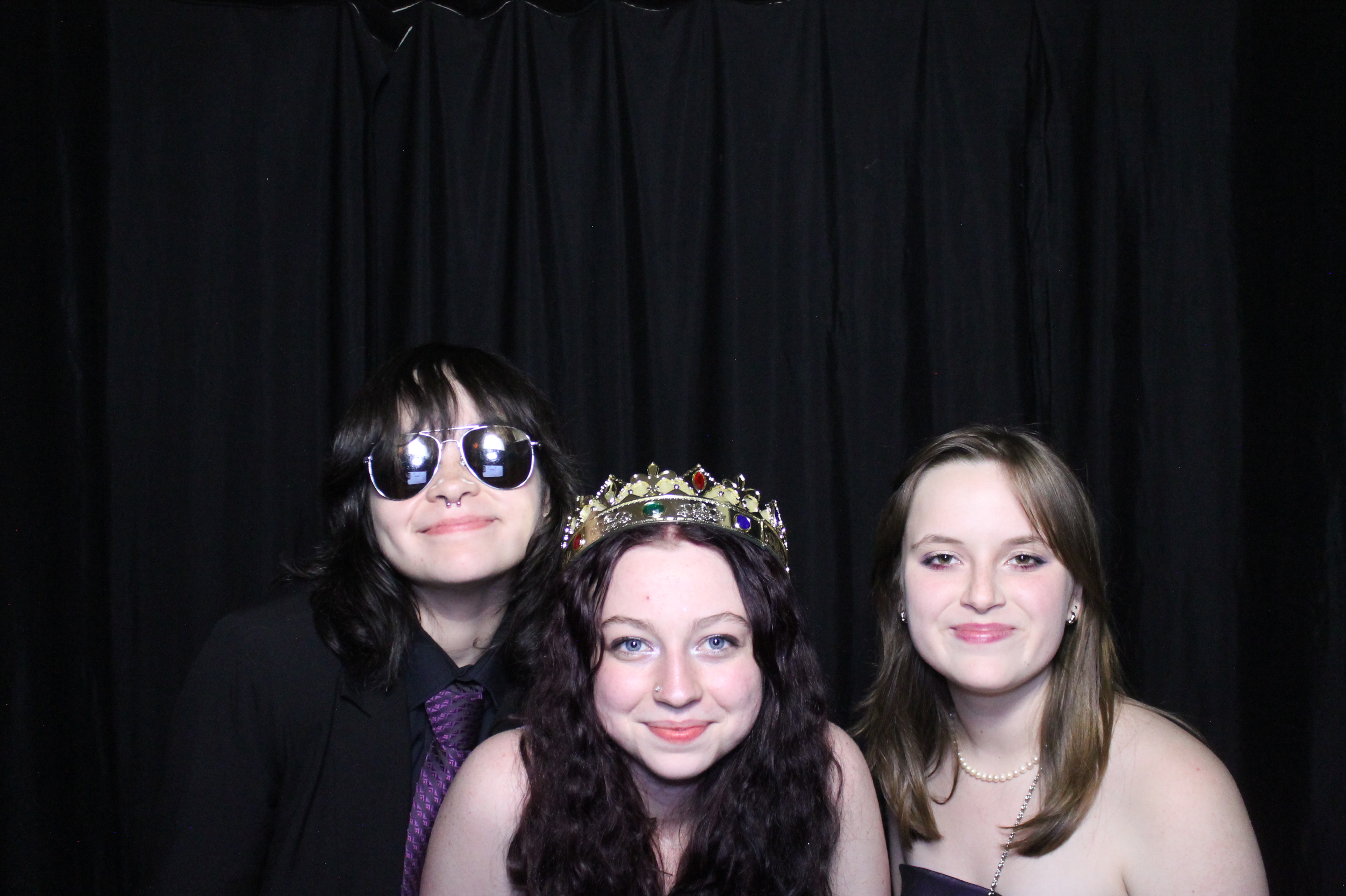 WHHS Homecoming | View more photos from the event at gallery.photoboothcincy.com/u/PhotoBoothCincy/WHHS-Homecoming