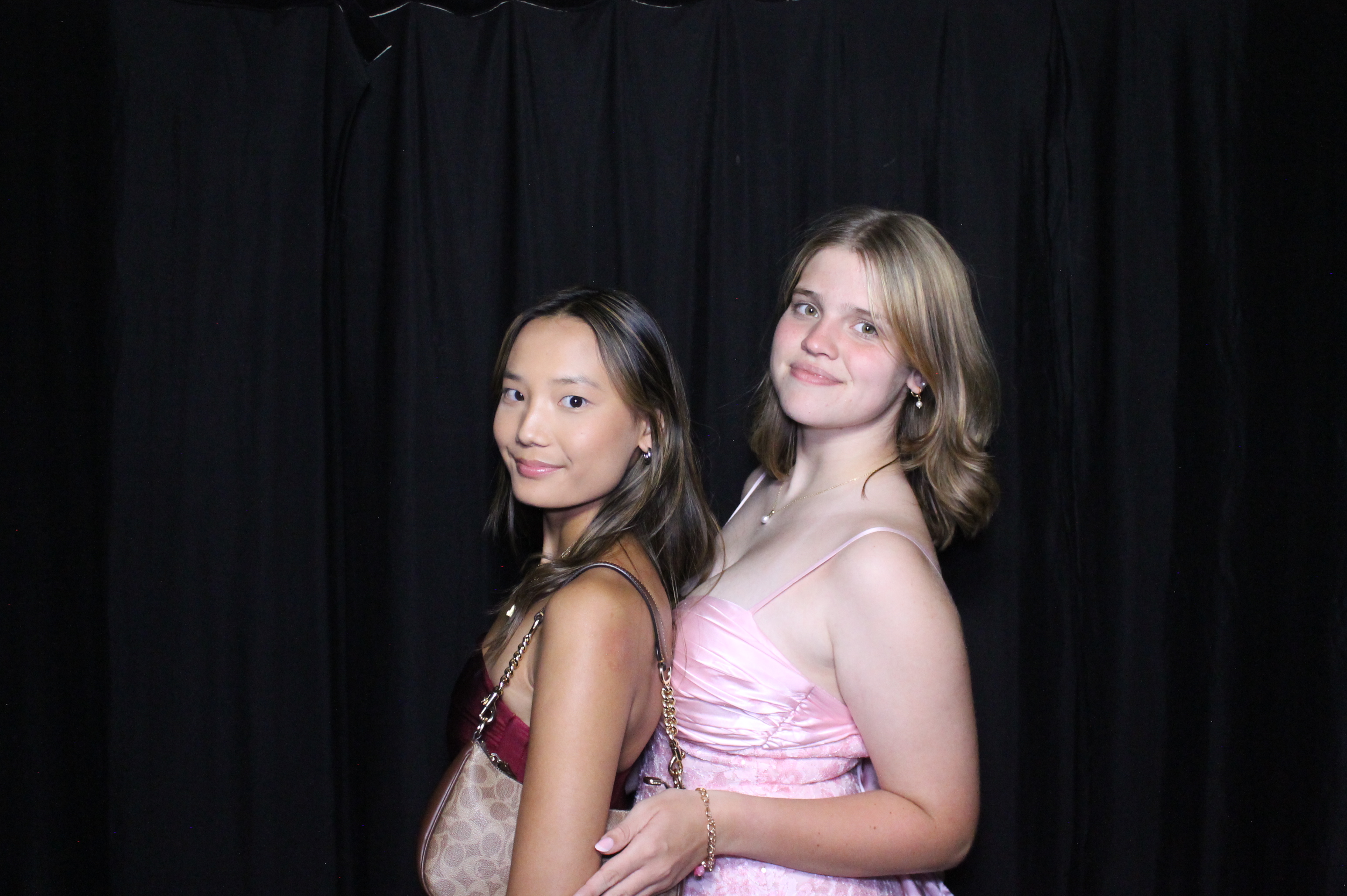 WHHS Homecoming | View more photos from the event at gallery.photoboothcincy.com/u/PhotoBoothCincy/WHHS-Homecoming