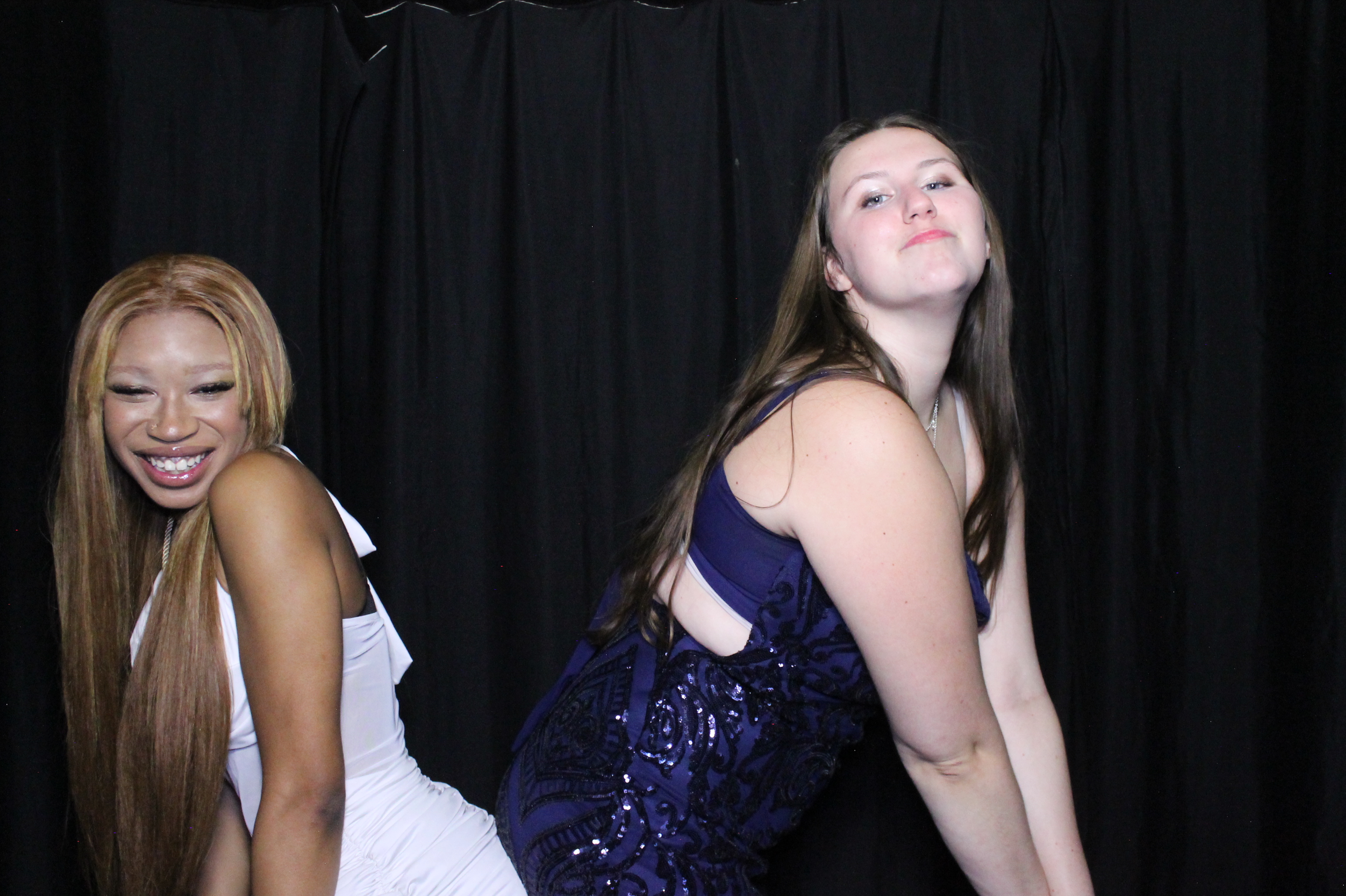 WHHS Homecoming | View more photos from the event at gallery.photoboothcincy.com/u/PhotoBoothCincy/WHHS-Homecoming