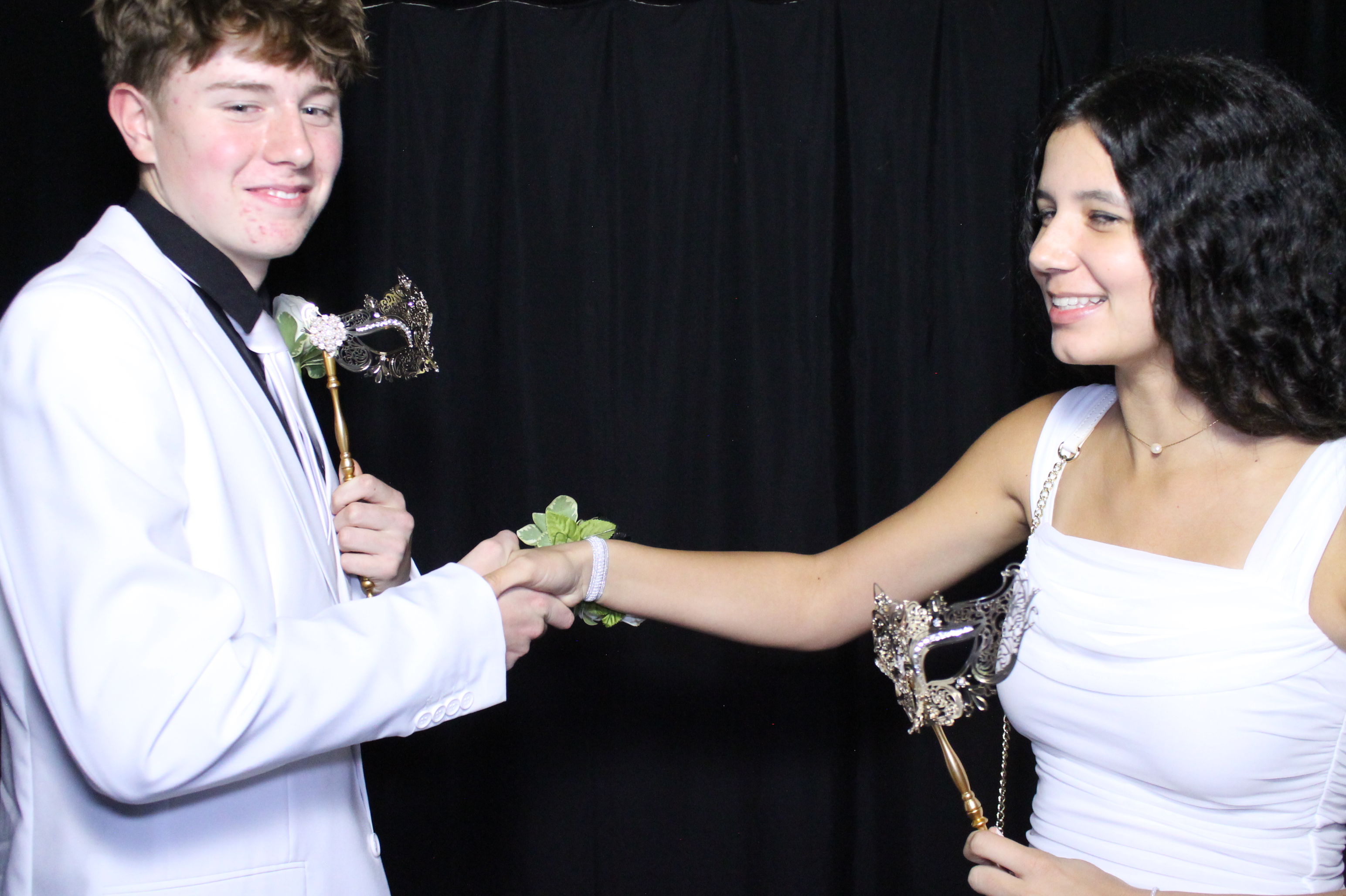 WHHS Homecoming | View more photos from the event at gallery.photoboothcincy.com/u/PhotoBoothCincy/WHHS-Homecoming