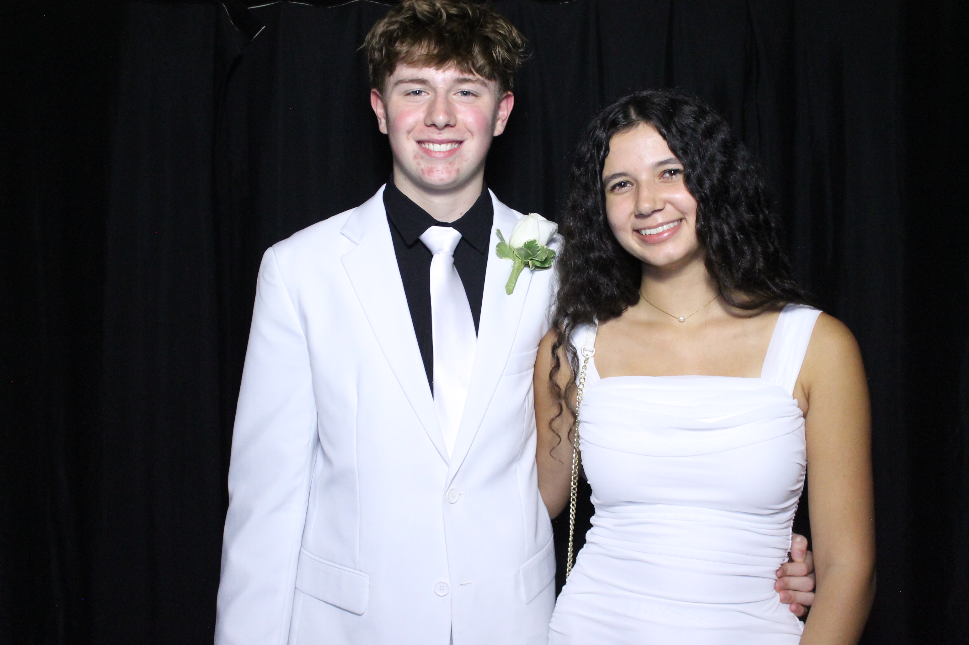 WHHS Homecoming | View more photos from the event at gallery.photoboothcincy.com/u/PhotoBoothCincy/WHHS-Homecoming