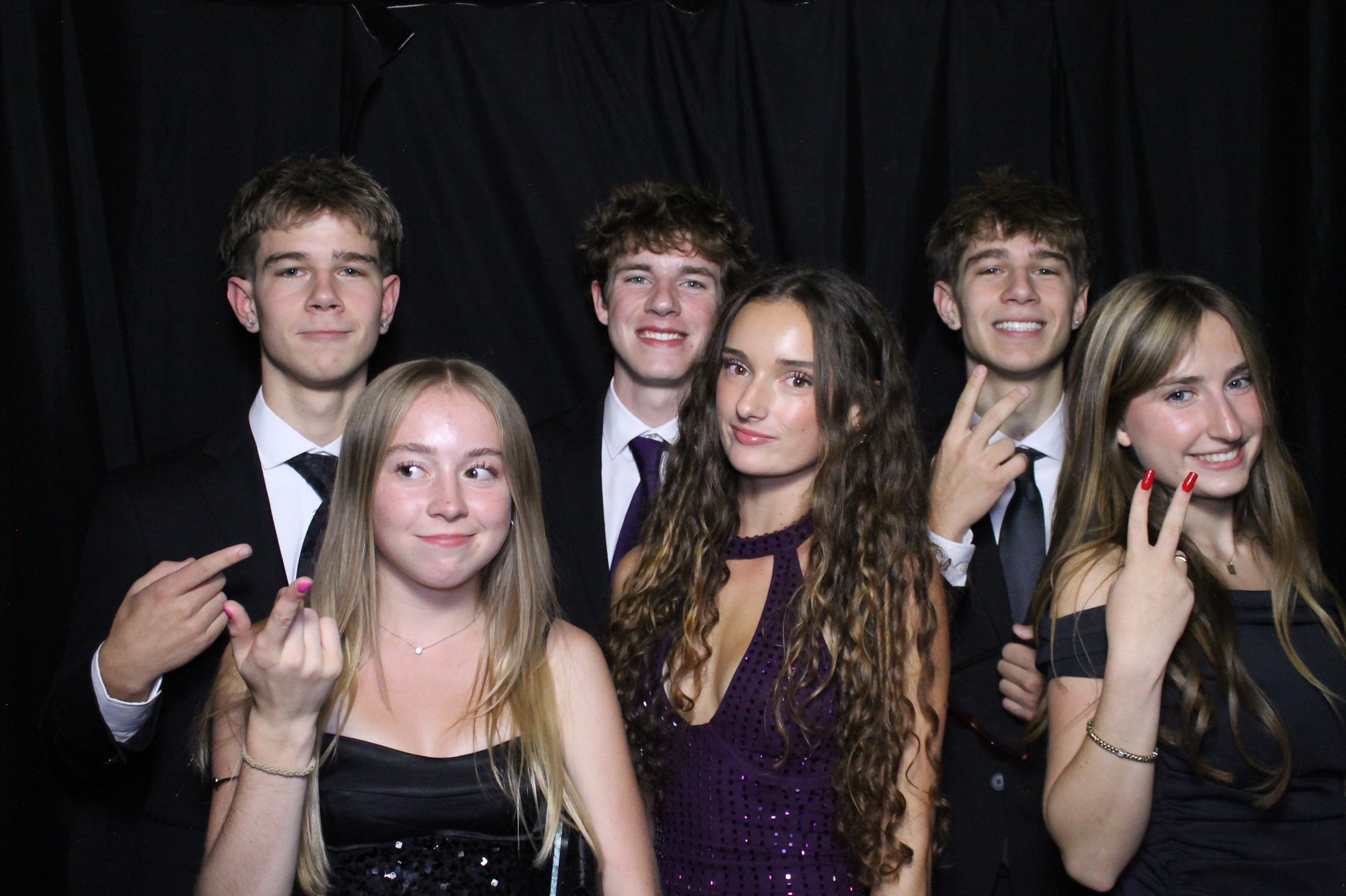 WHHS Homecoming | View more photos from the event at gallery.photoboothcincy.com/u/PhotoBoothCincy/WHHS-Homecoming