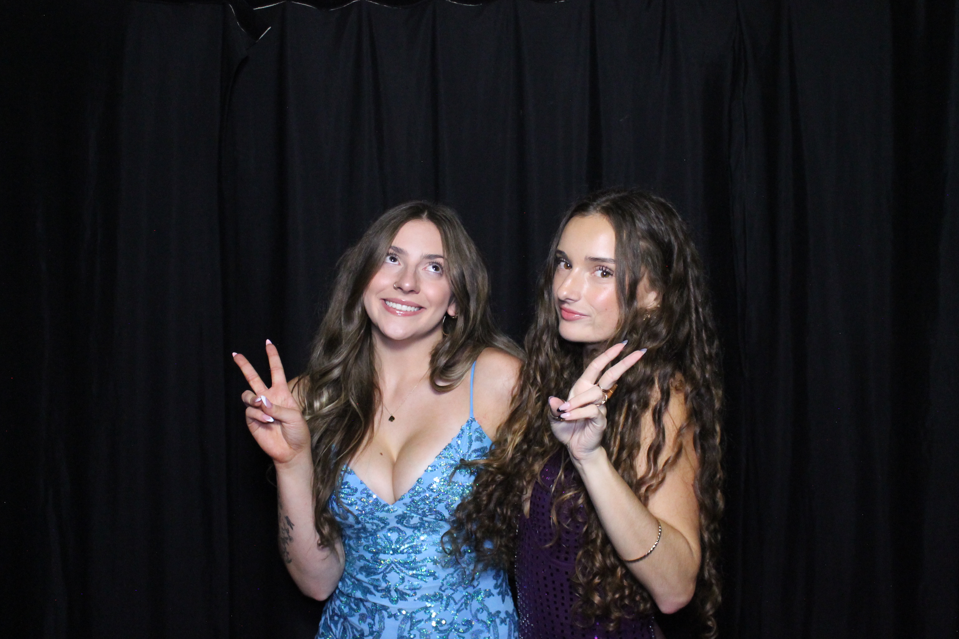 WHHS Homecoming | View more photos from the event at gallery.photoboothcincy.com/u/PhotoBoothCincy/WHHS-Homecoming