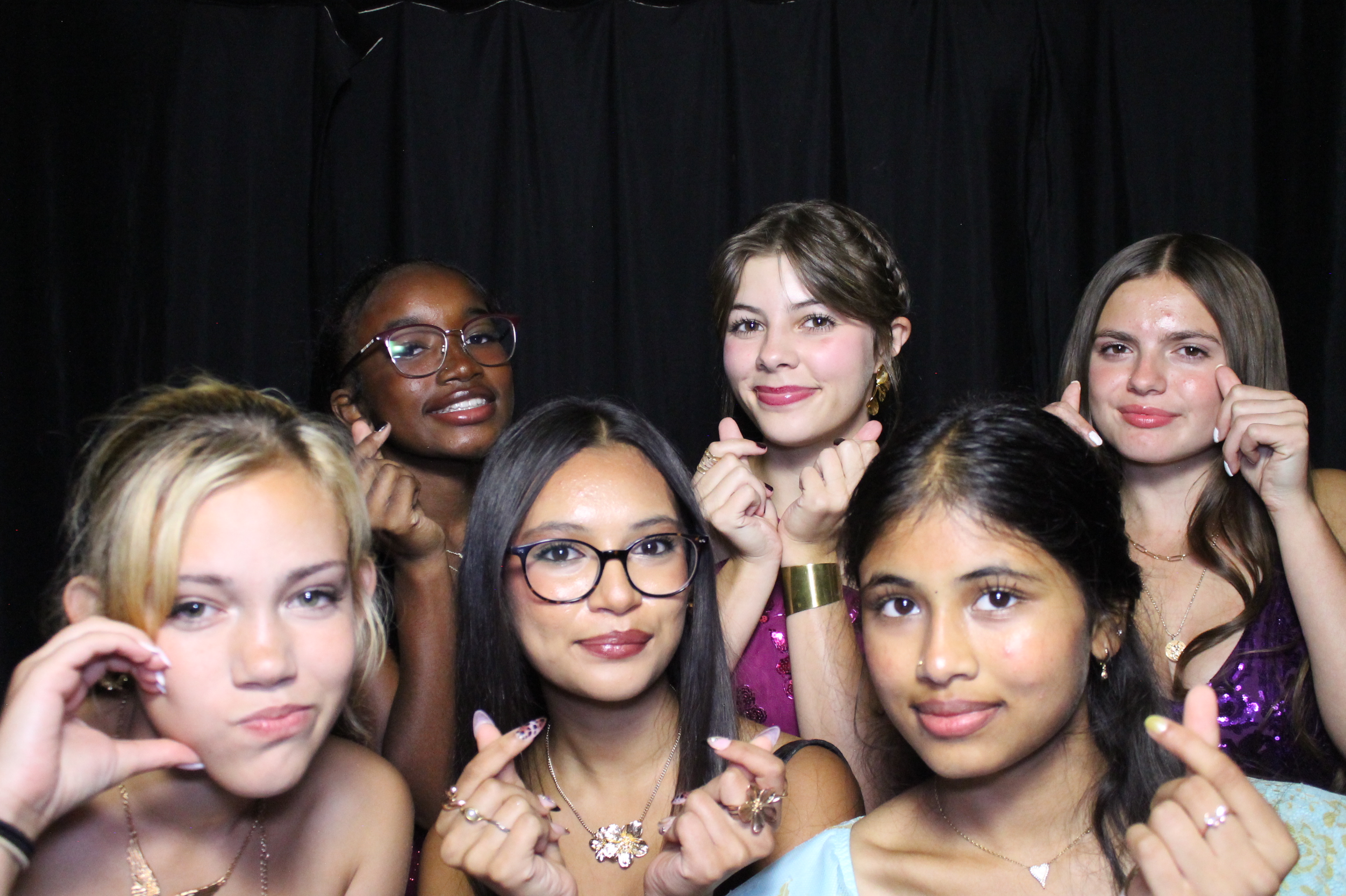 WHHS Homecoming | View more photos from the event at gallery.photoboothcincy.com/u/PhotoBoothCincy/WHHS-Homecoming