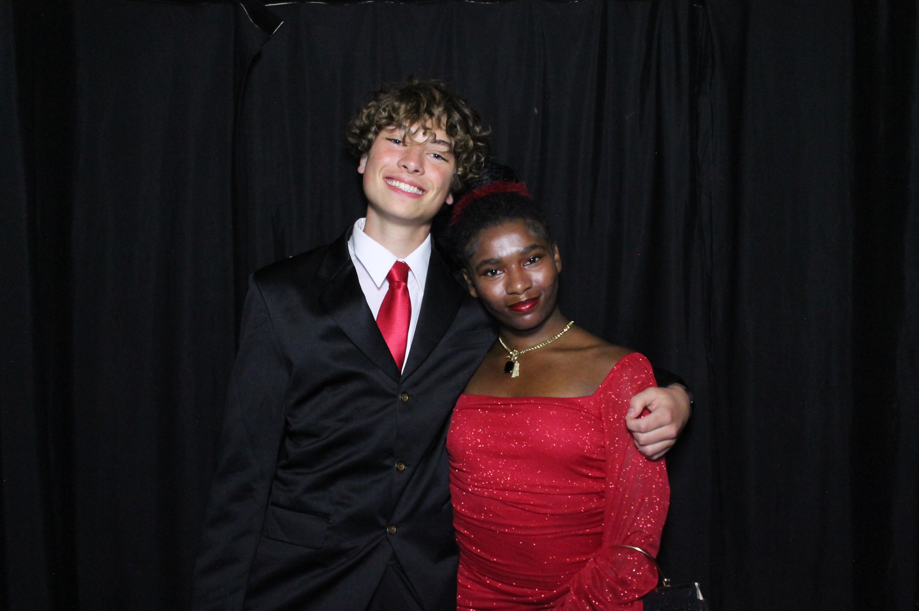 WHHS Homecoming | View more photos from the event at gallery.photoboothcincy.com/u/PhotoBoothCincy/WHHS-Homecoming