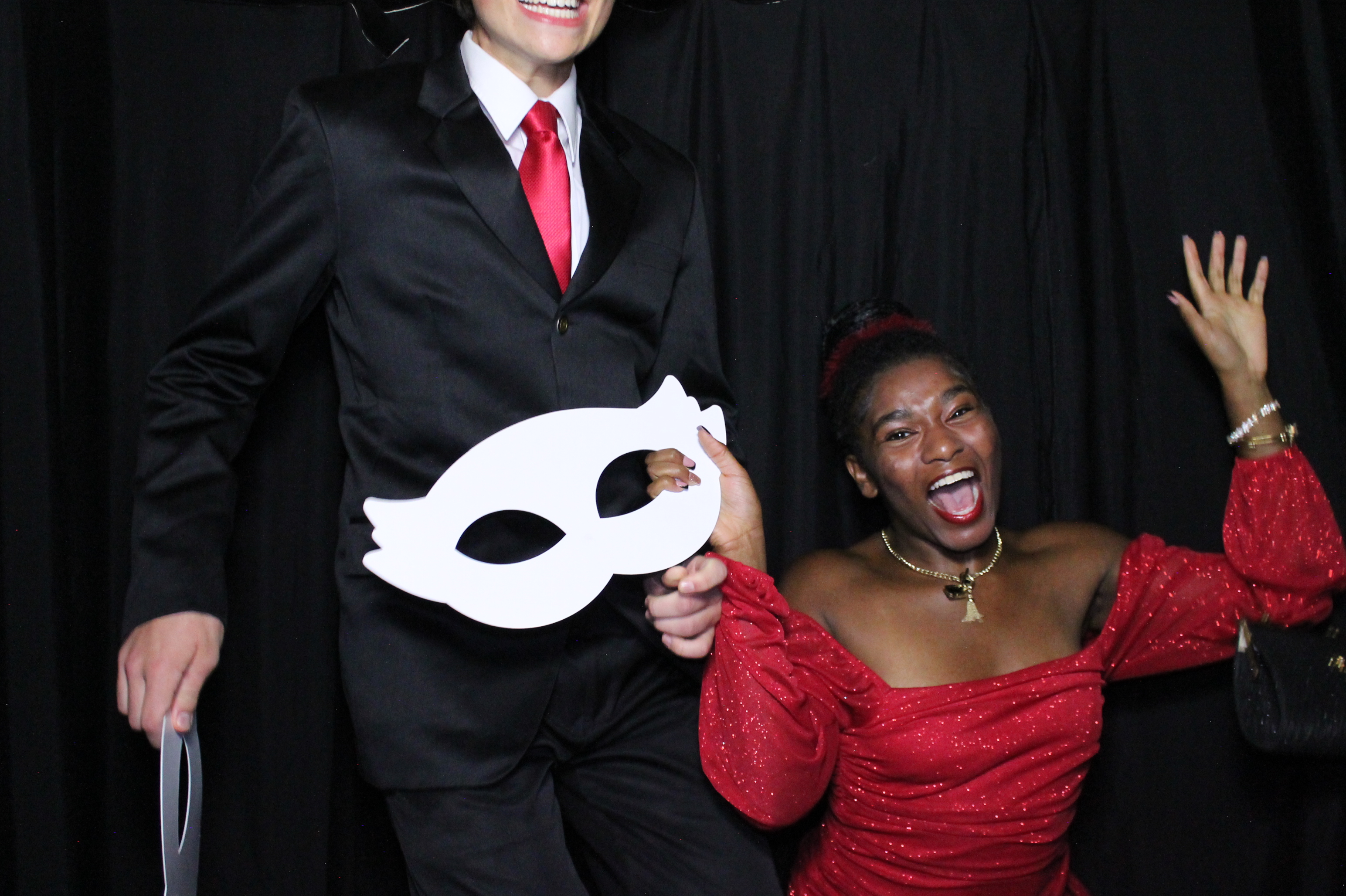 WHHS Homecoming | View more photos from the event at gallery.photoboothcincy.com/u/PhotoBoothCincy/WHHS-Homecoming