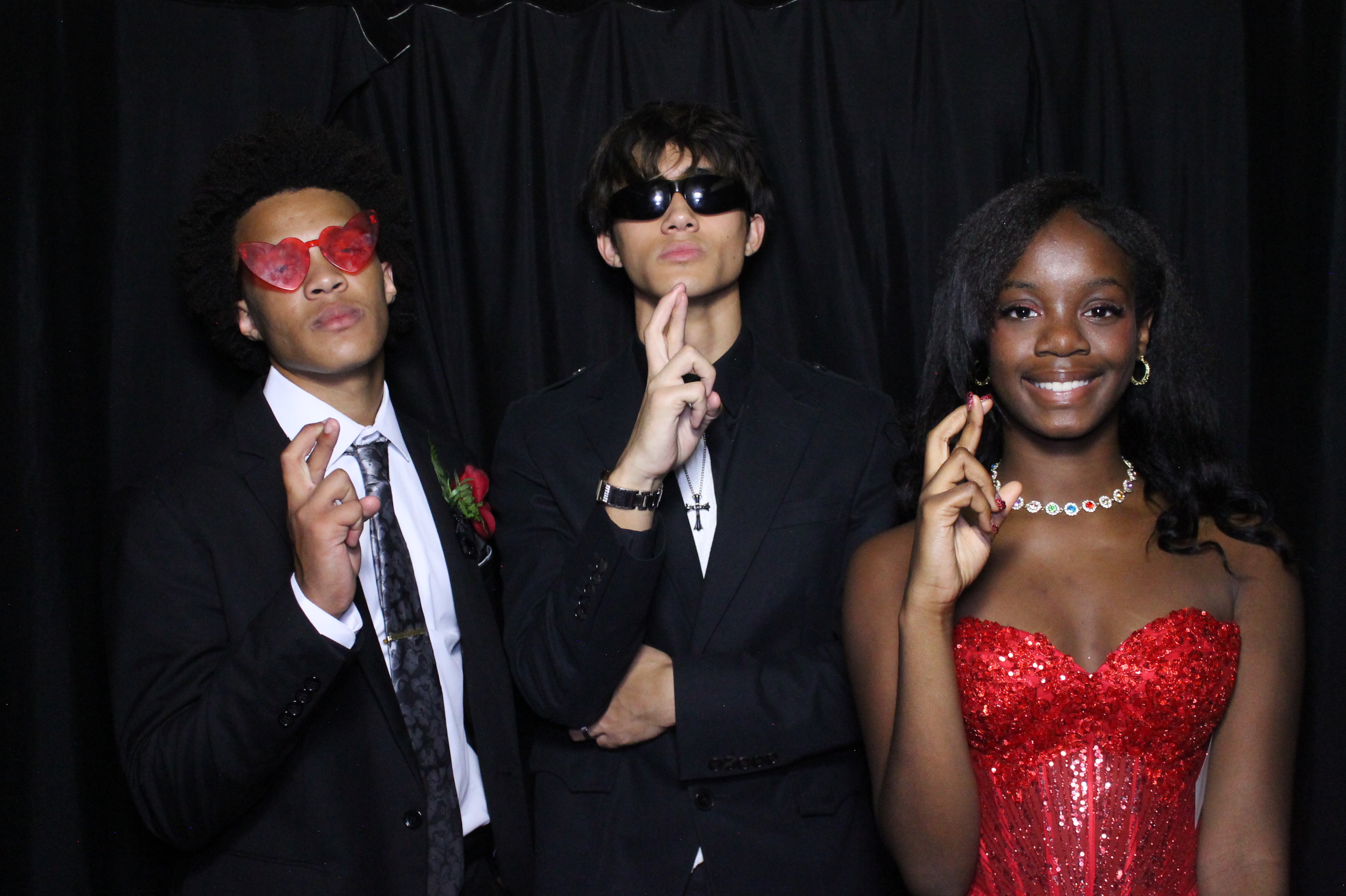 WHHS Homecoming | View more photos from the event at gallery.photoboothcincy.com/u/PhotoBoothCincy/WHHS-Homecoming