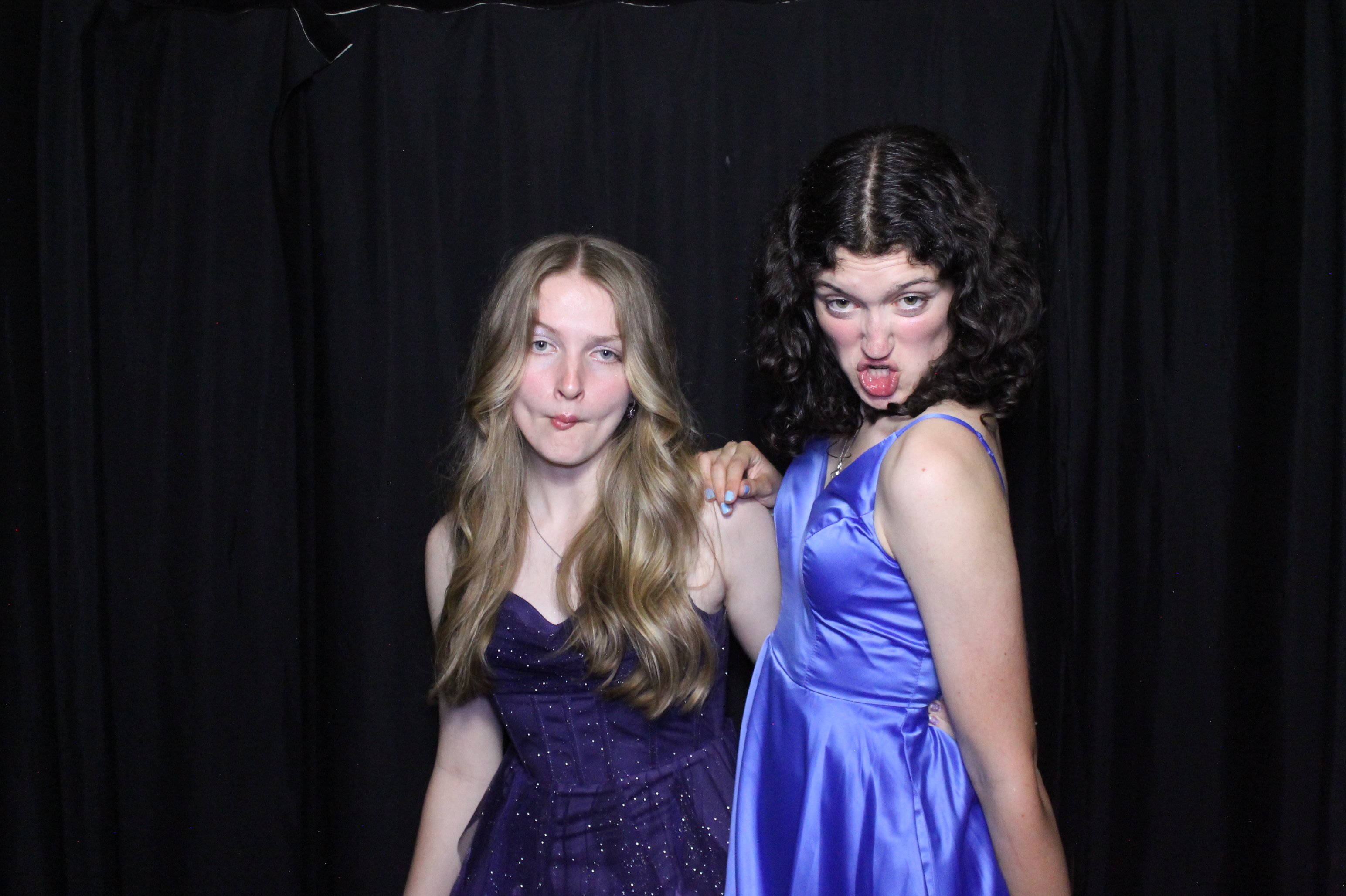 WHHS Homecoming | View more photos from the event at gallery.photoboothcincy.com/u/PhotoBoothCincy/WHHS-Homecoming