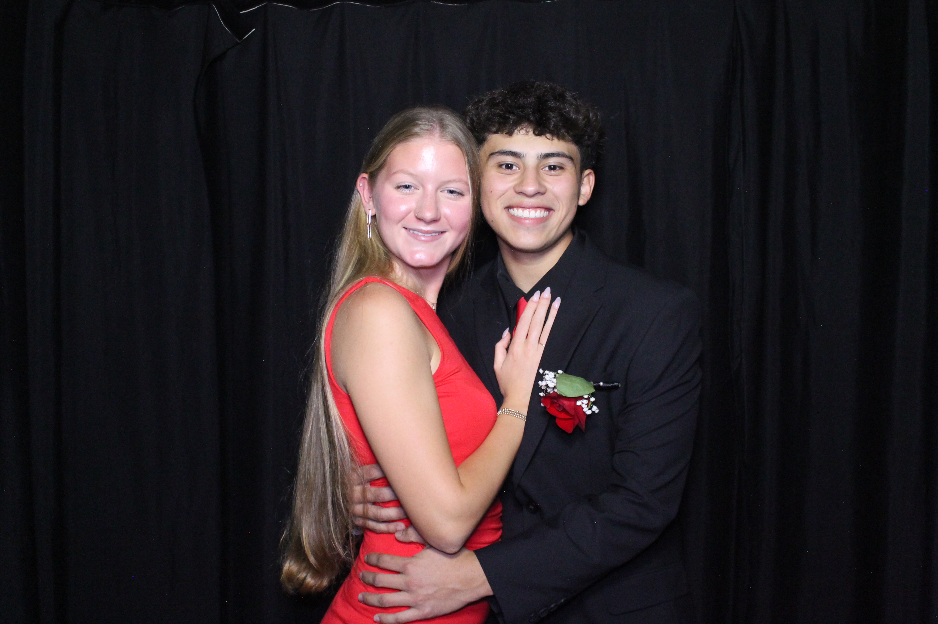 WHHS Homecoming | View more photos from the event at gallery.photoboothcincy.com/u/PhotoBoothCincy/WHHS-Homecoming