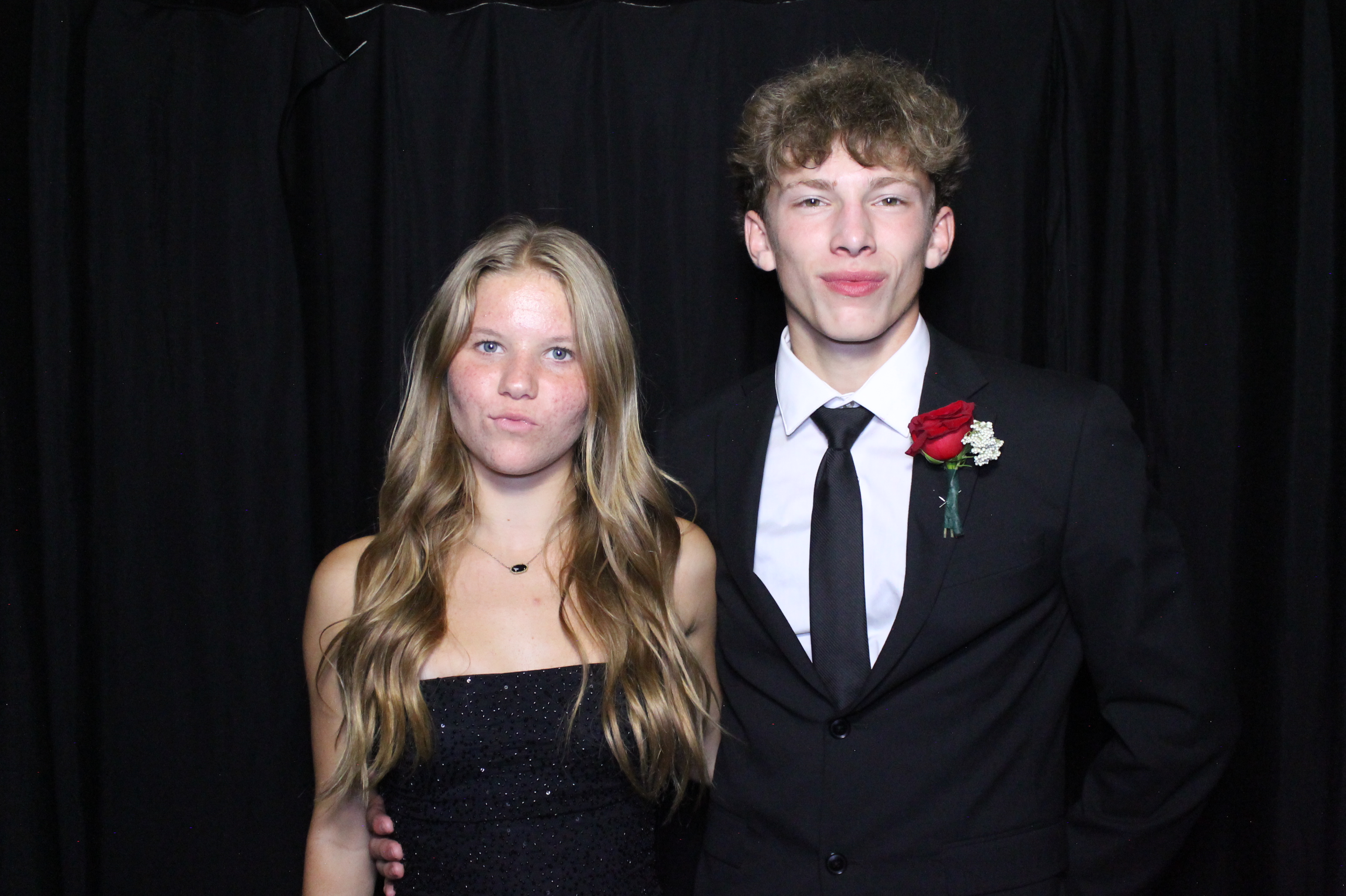 WHHS Homecoming | View more photos from the event at gallery.photoboothcincy.com/u/PhotoBoothCincy/WHHS-Homecoming