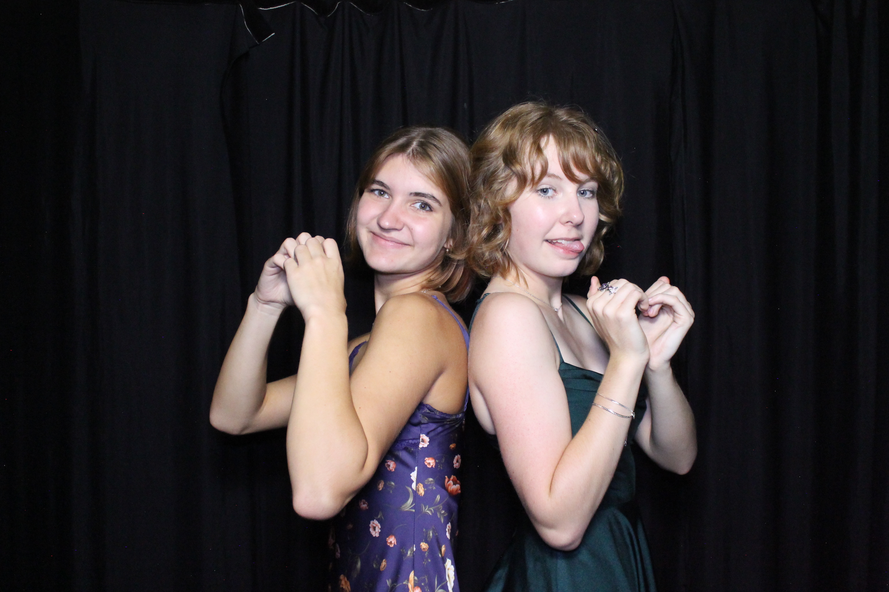 WHHS Homecoming | View more photos from the event at gallery.photoboothcincy.com/u/PhotoBoothCincy/WHHS-Homecoming