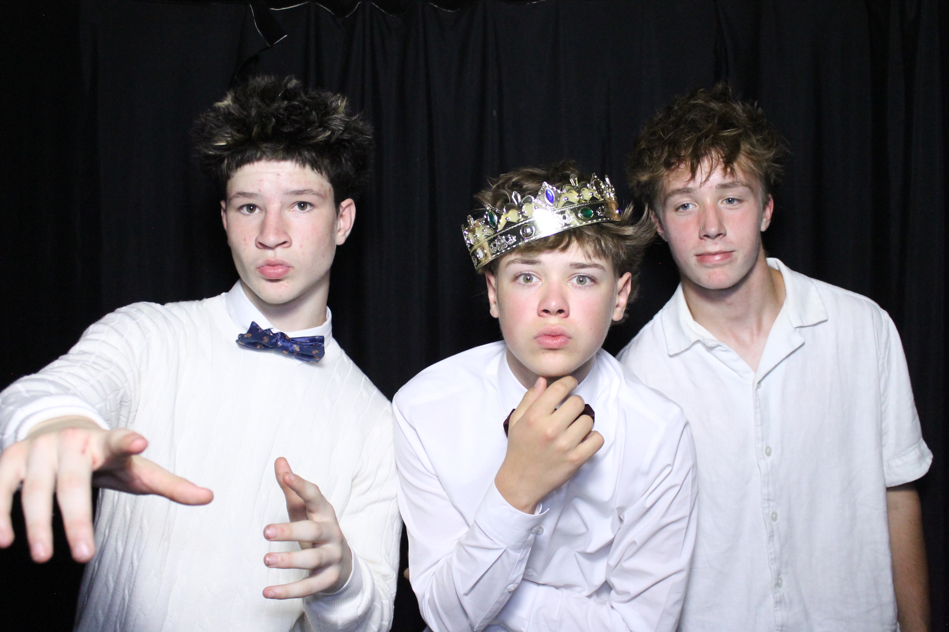 WHHS Homecoming | View more photos from the event at gallery.photoboothcincy.com/u/PhotoBoothCincy/WHHS-Homecoming