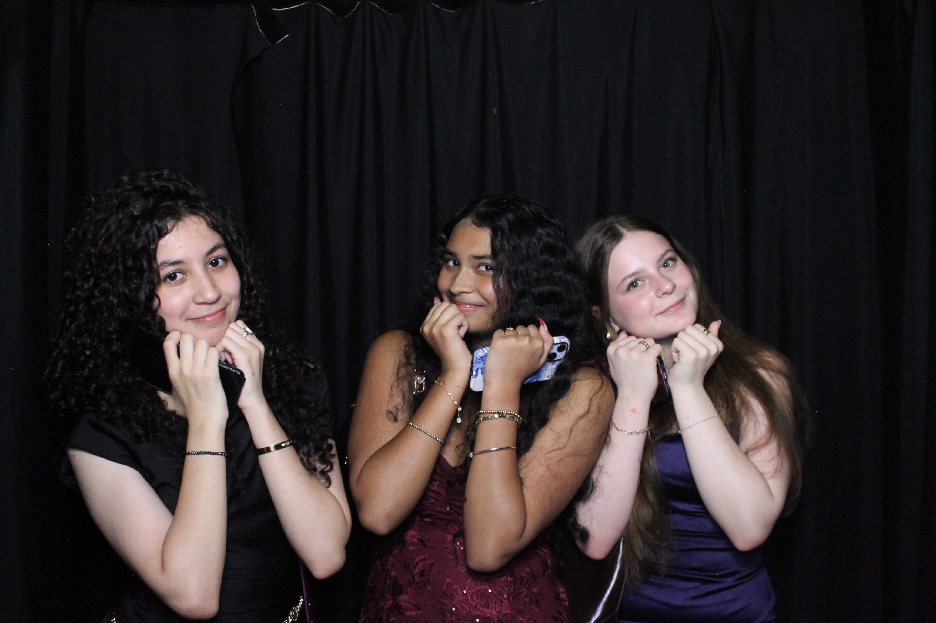 WHHS Homecoming | View more photos from the event at gallery.photoboothcincy.com/u/PhotoBoothCincy/WHHS-Homecoming
