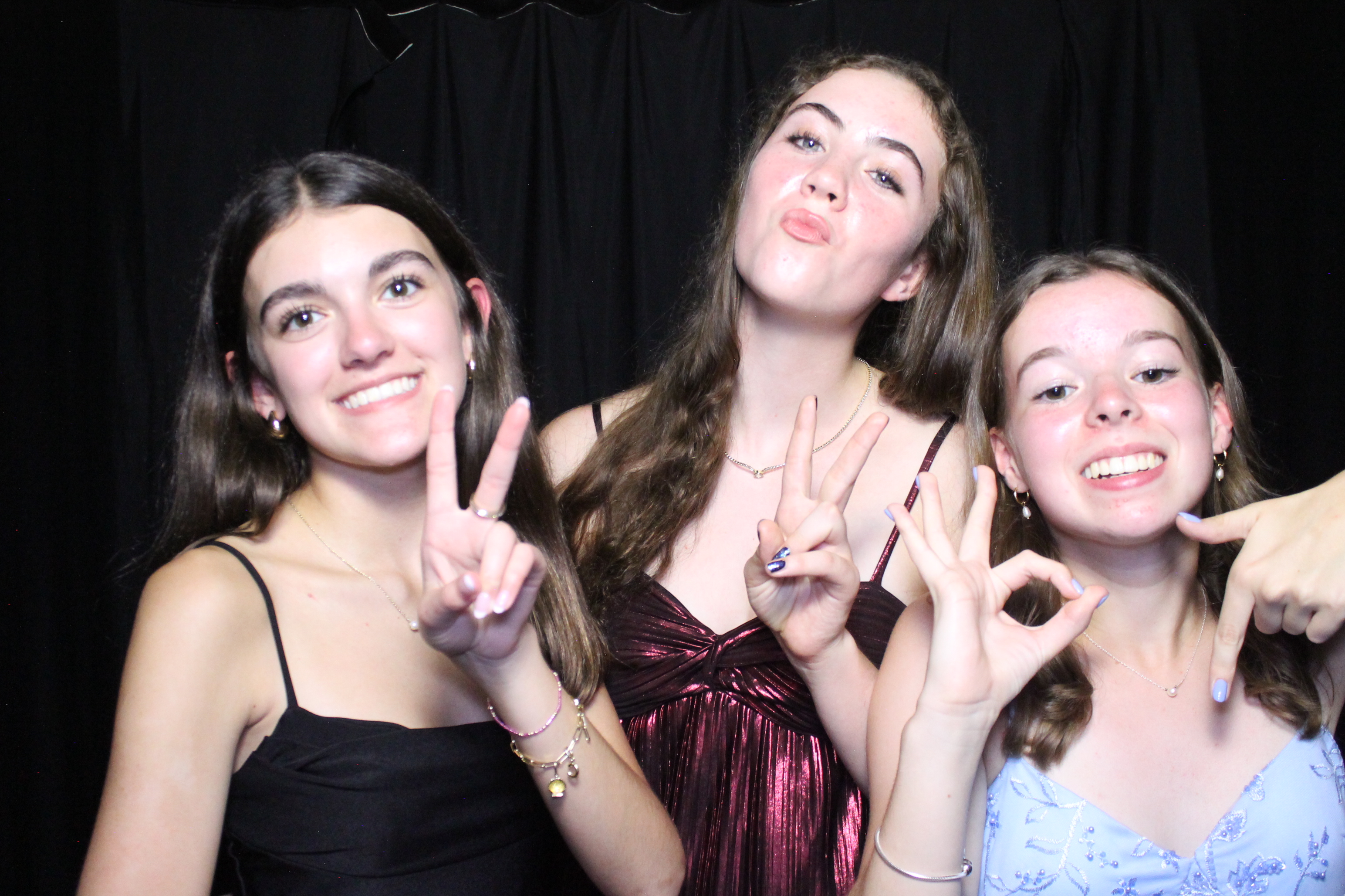 WHHS Homecoming | View more photos from the event at gallery.photoboothcincy.com/u/PhotoBoothCincy/WHHS-Homecoming
