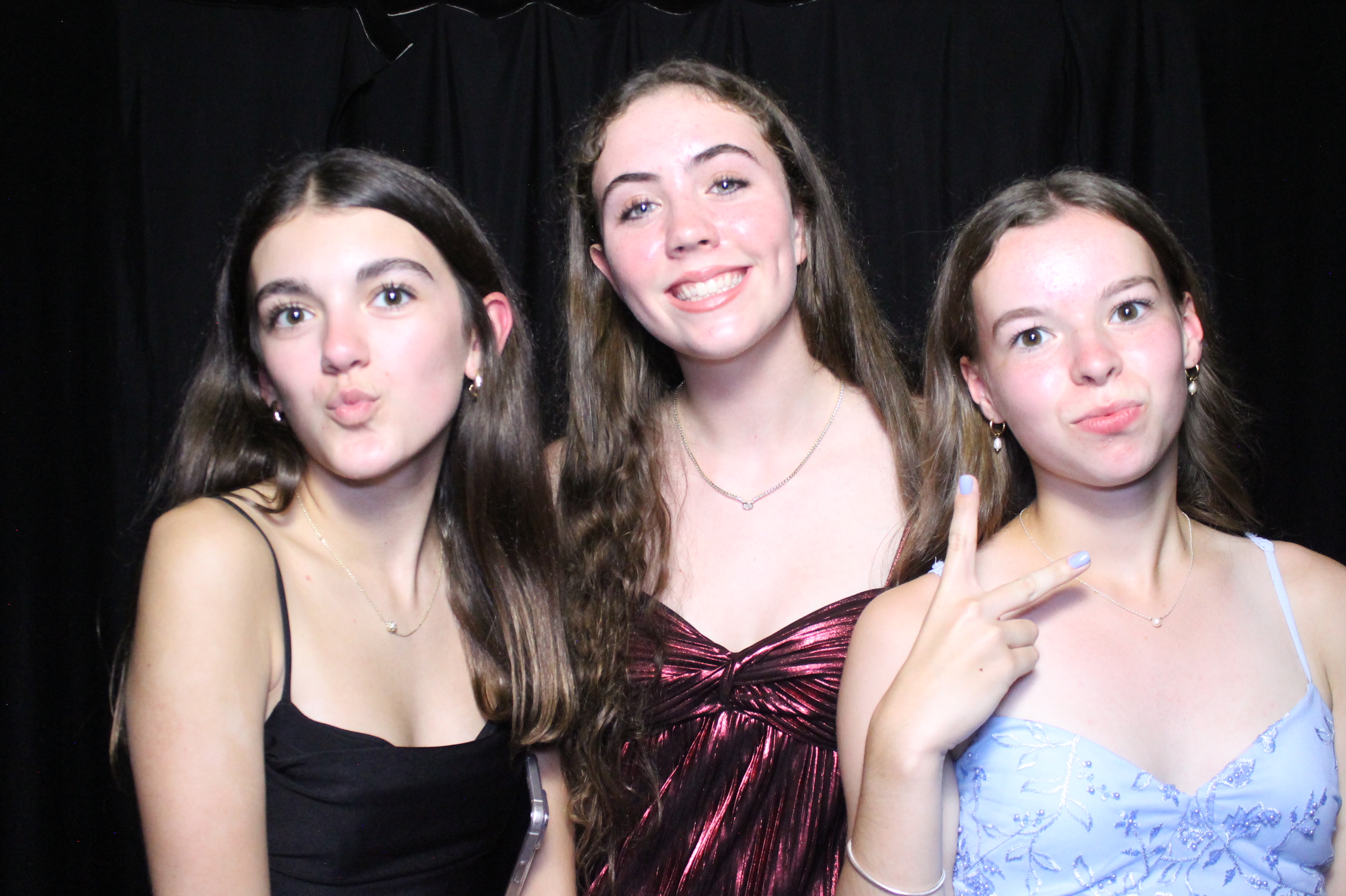 WHHS Homecoming | View more photos from the event at gallery.photoboothcincy.com/u/PhotoBoothCincy/WHHS-Homecoming
