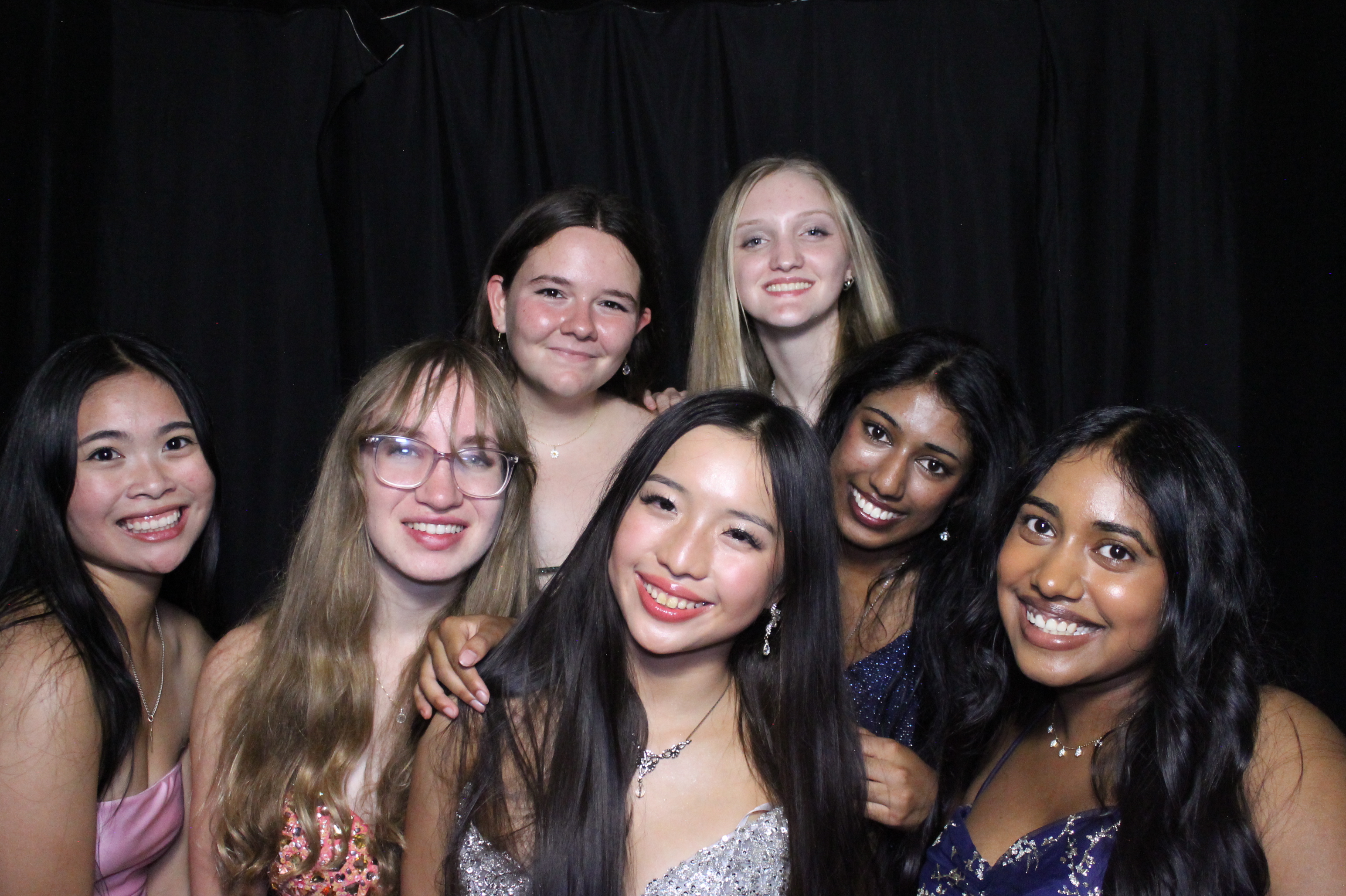 WHHS Homecoming | View more photos from the event at gallery.photoboothcincy.com/u/PhotoBoothCincy/WHHS-Homecoming