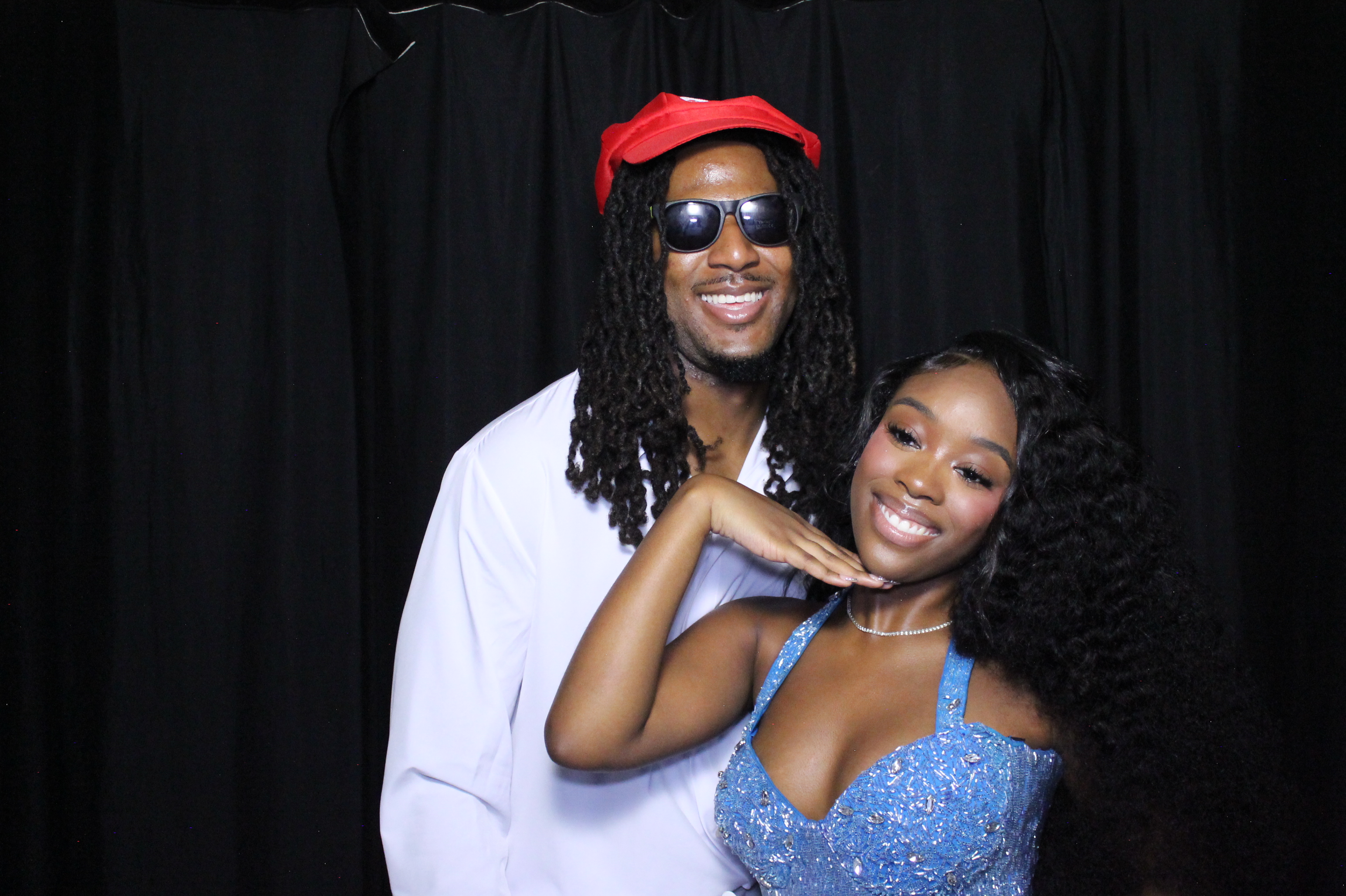 WHHS Homecoming | View more photos from the event at gallery.photoboothcincy.com/u/PhotoBoothCincy/WHHS-Homecoming