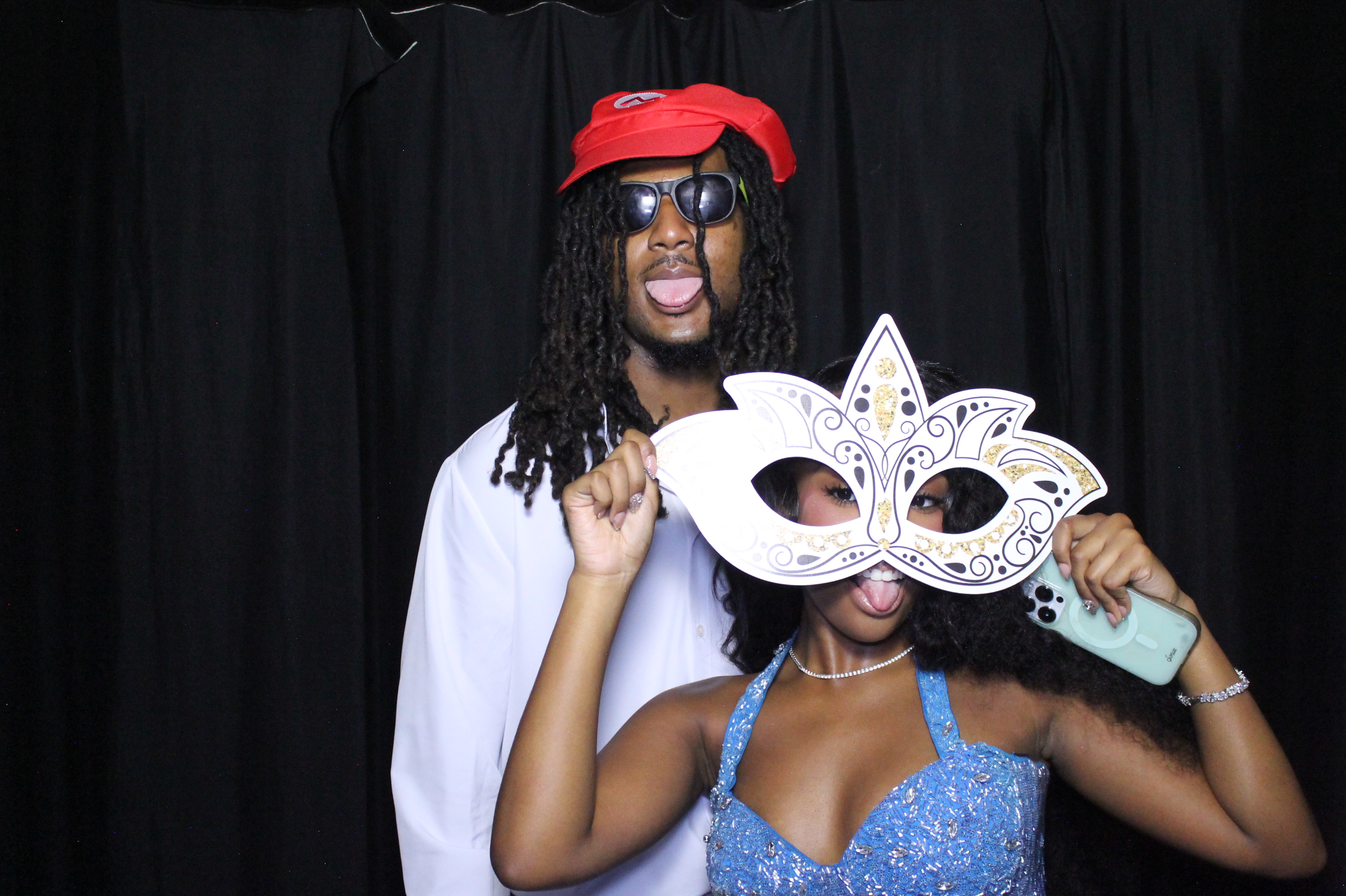 WHHS Homecoming | View more photos from the event at gallery.photoboothcincy.com/u/PhotoBoothCincy/WHHS-Homecoming