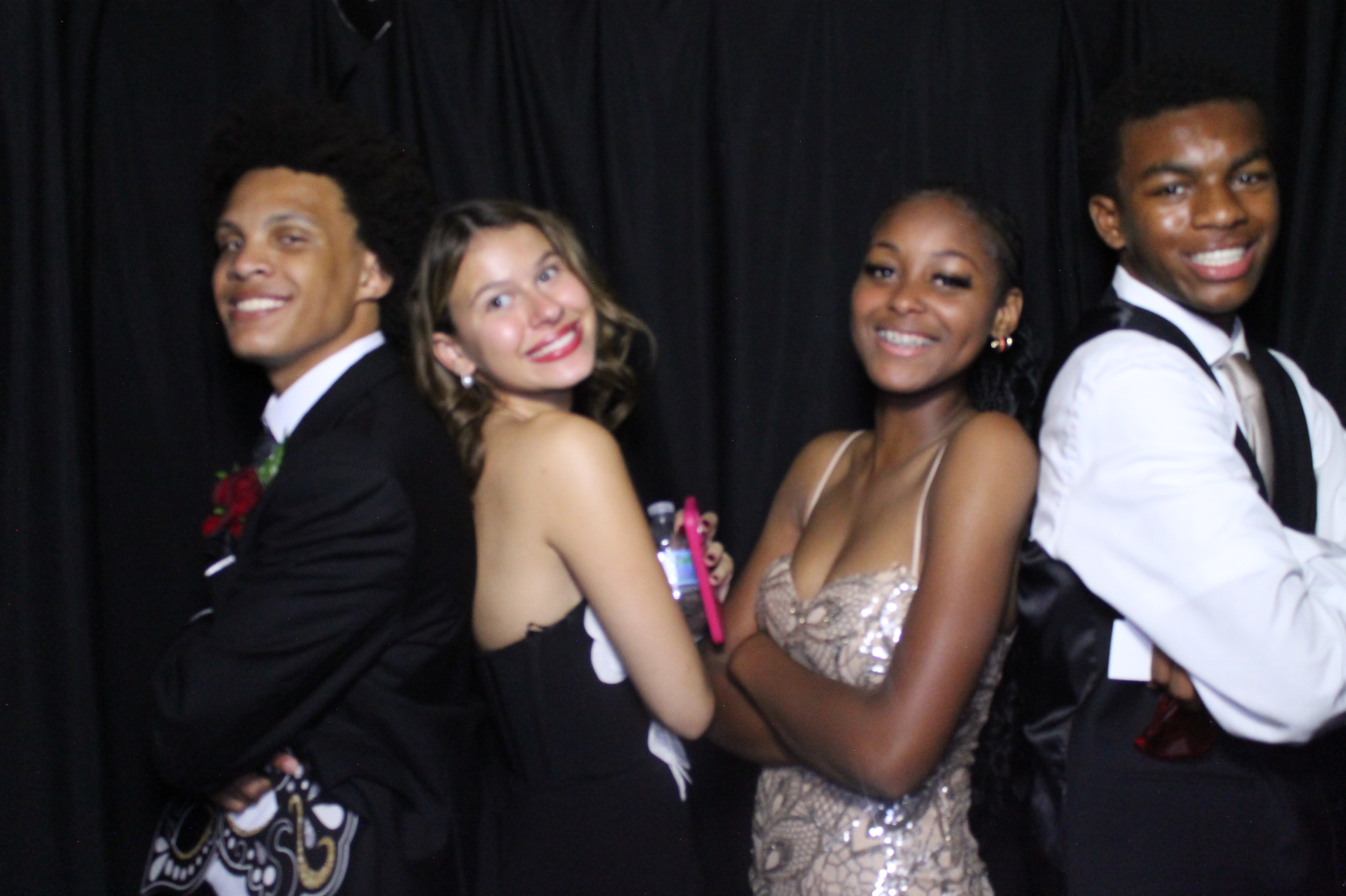 WHHS Homecoming | View more photos from the event at gallery.photoboothcincy.com/u/PhotoBoothCincy/WHHS-Homecoming