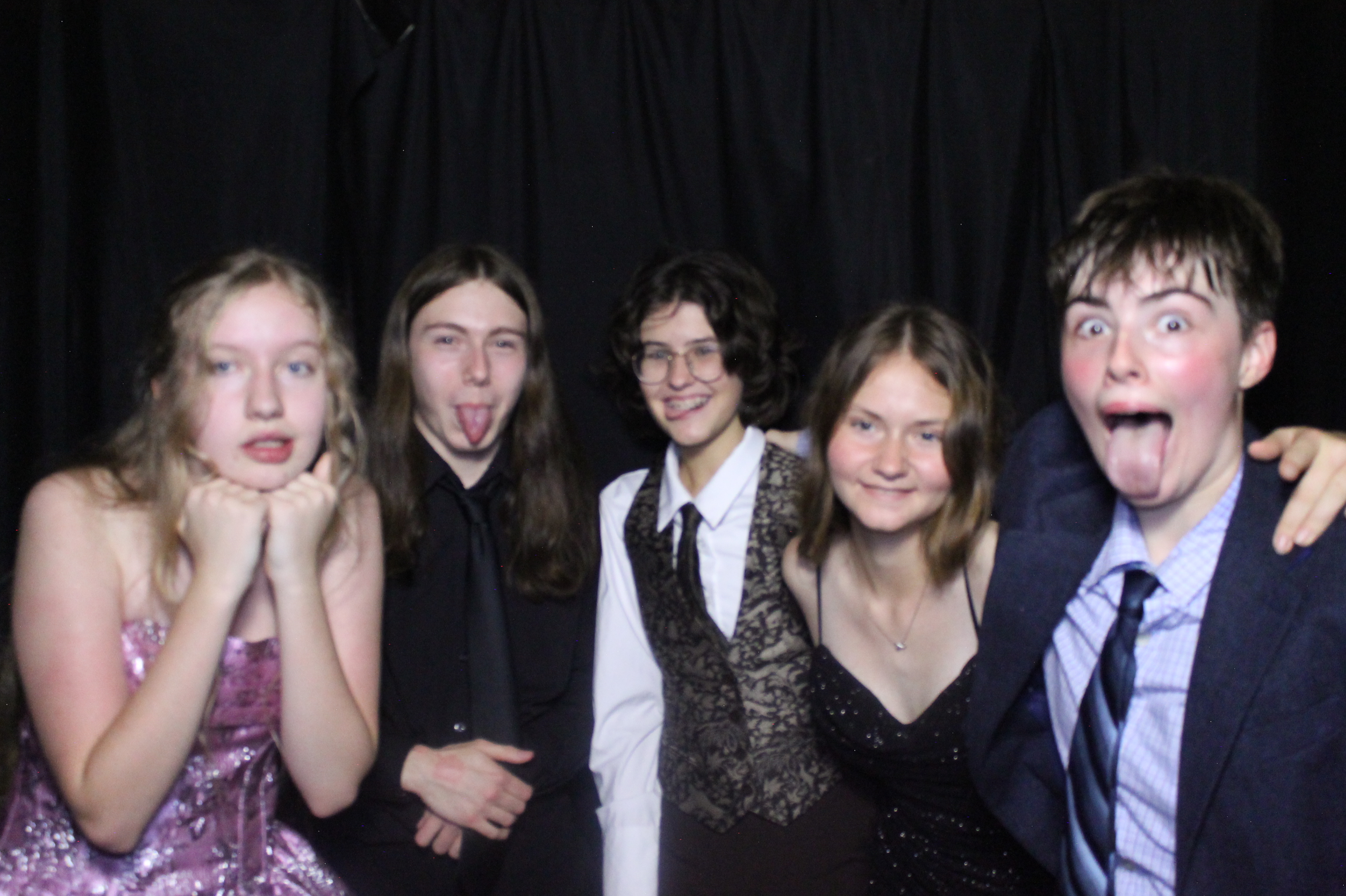 WHHS Homecoming | View more photos from the event at gallery.photoboothcincy.com/u/PhotoBoothCincy/WHHS-Homecoming
