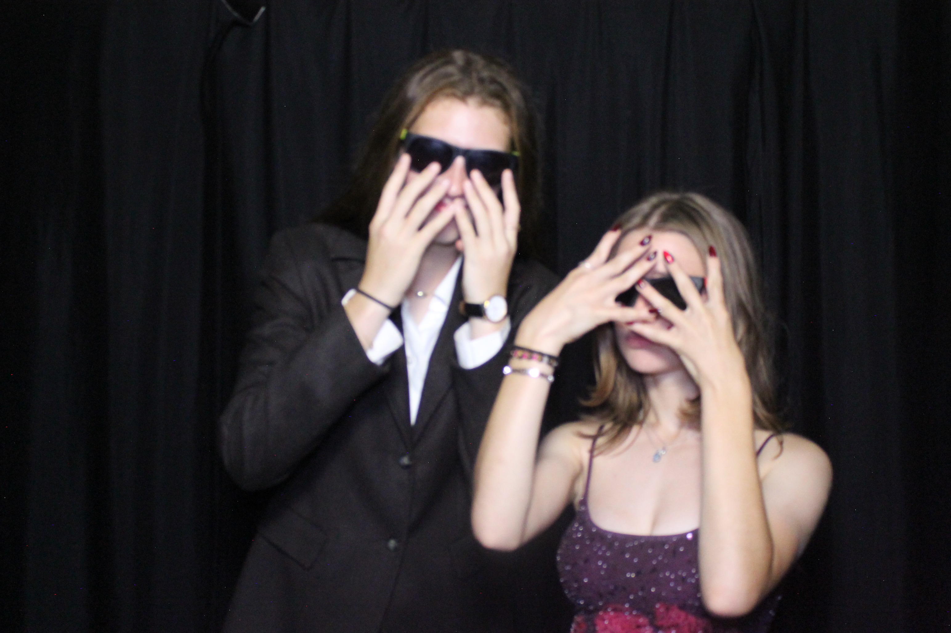 WHHS Homecoming | View more photos from the event at gallery.photoboothcincy.com/u/PhotoBoothCincy/WHHS-Homecoming