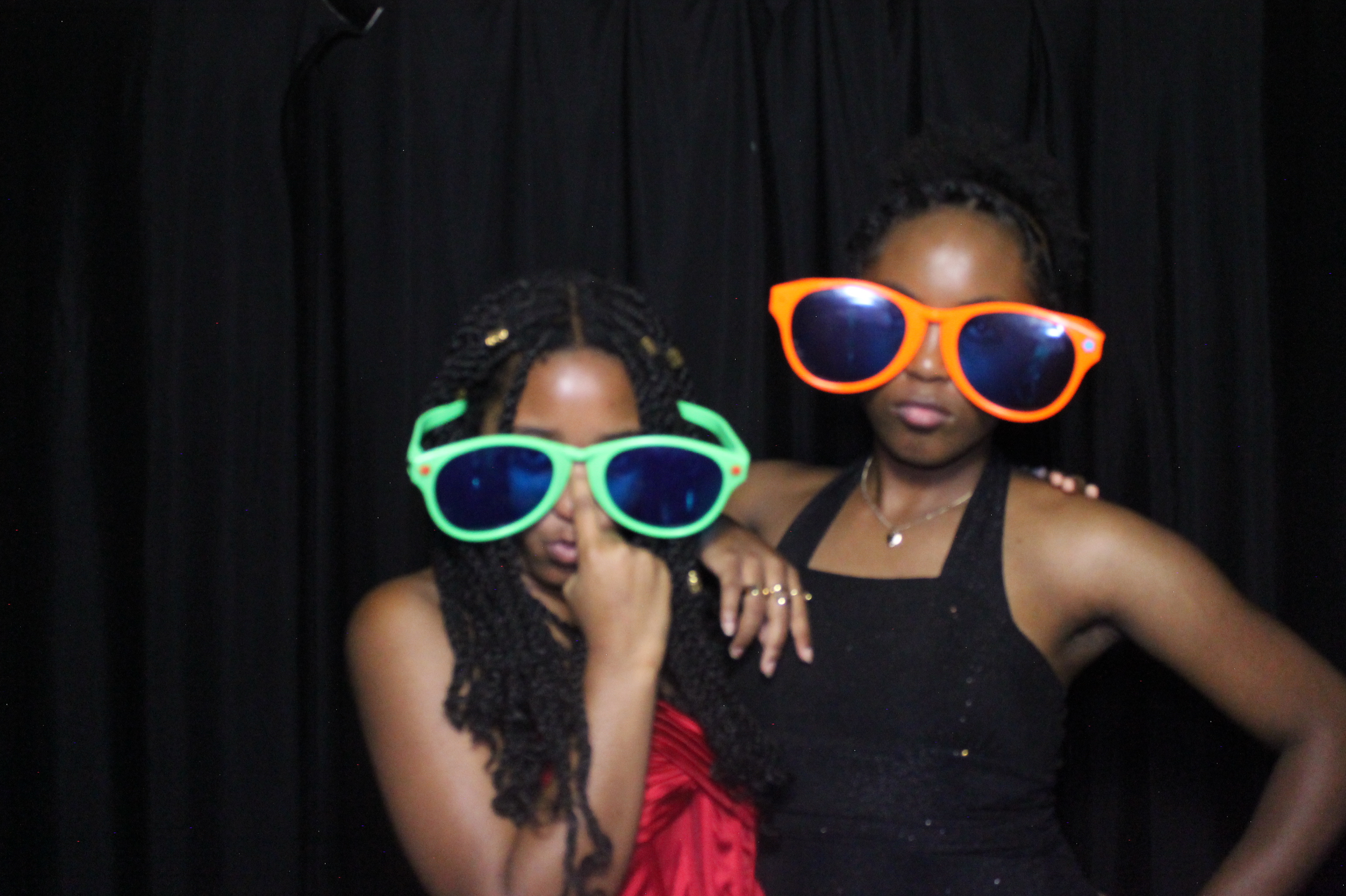WHHS Homecoming | View more photos from the event at gallery.photoboothcincy.com/u/PhotoBoothCincy/WHHS-Homecoming