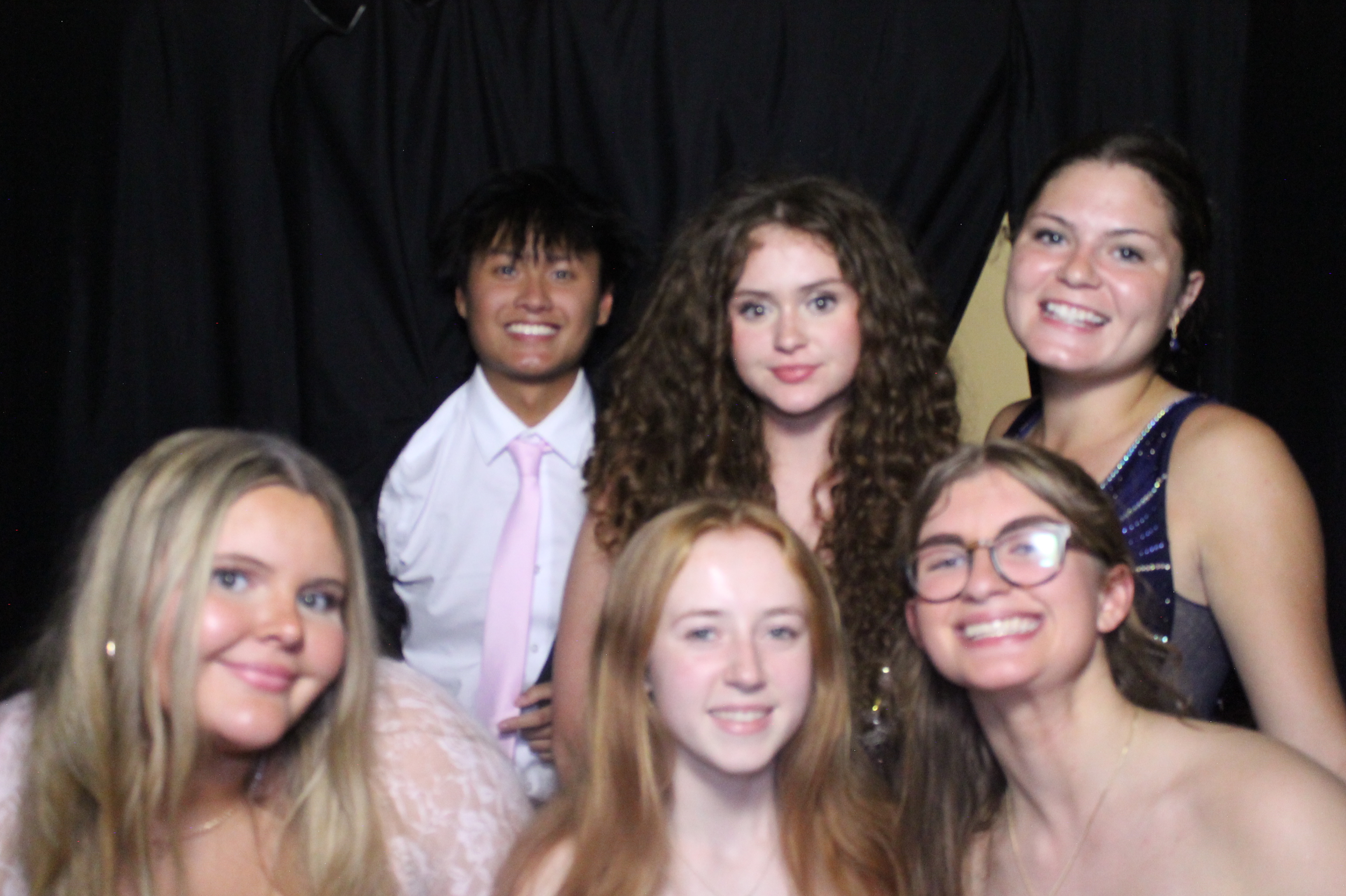 WHHS Homecoming | View more photos from the event at gallery.photoboothcincy.com/u/PhotoBoothCincy/WHHS-Homecoming