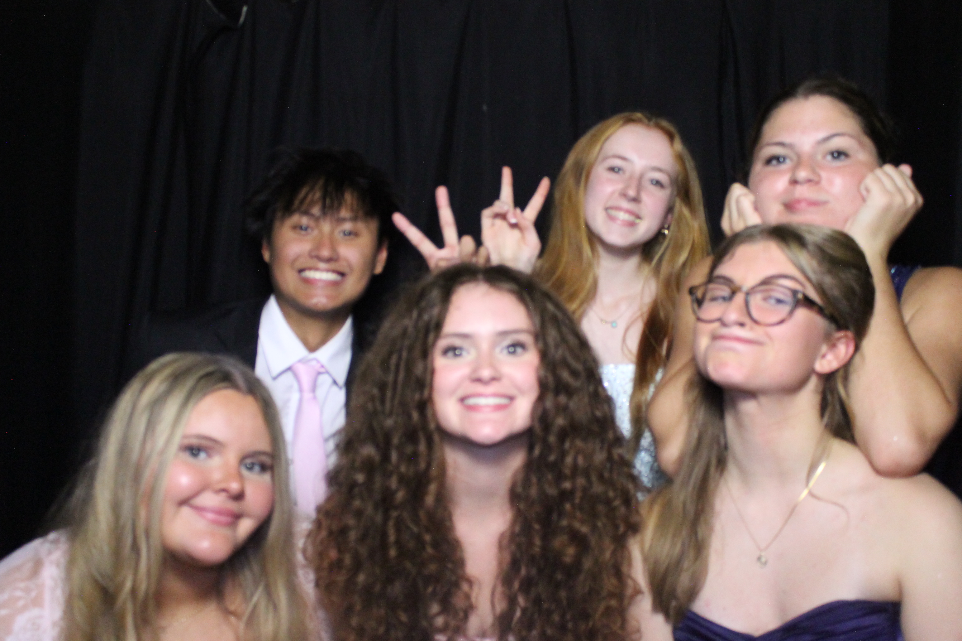 WHHS Homecoming | View more photos from the event at gallery.photoboothcincy.com/u/PhotoBoothCincy/WHHS-Homecoming