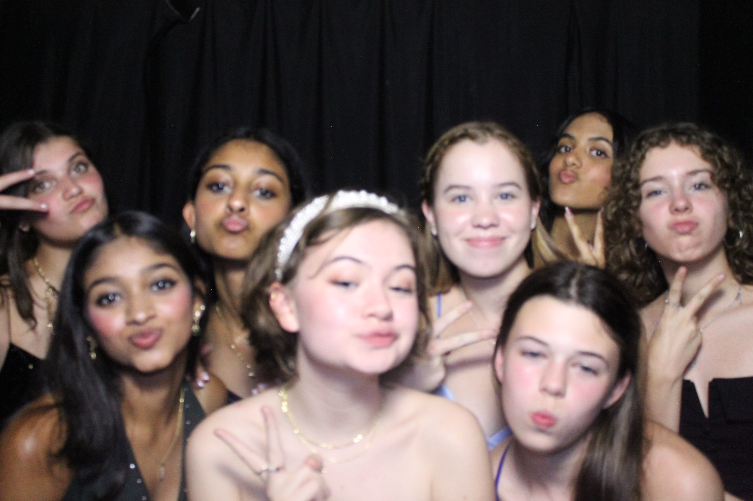 WHHS Homecoming | View more photos from the event at gallery.photoboothcincy.com/u/PhotoBoothCincy/WHHS-Homecoming