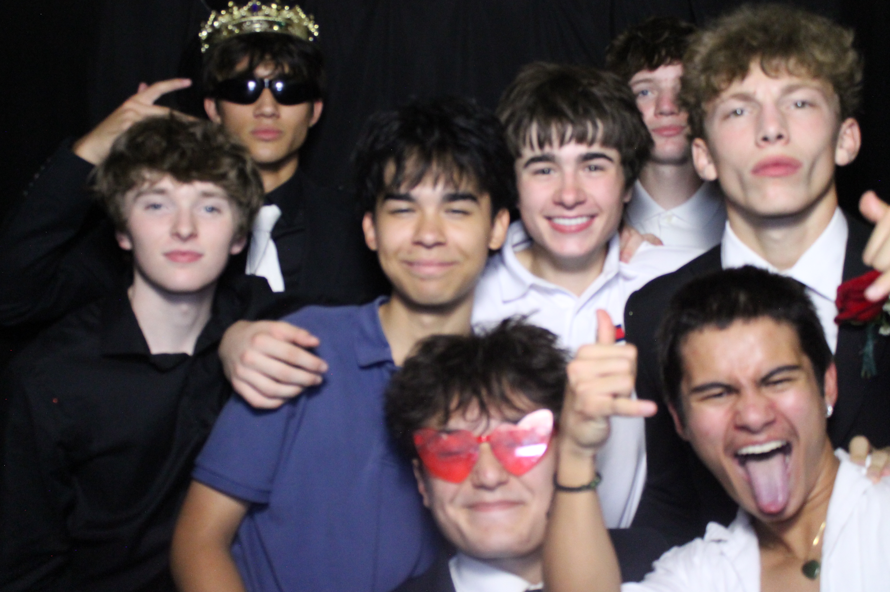 WHHS Homecoming | View more photos from the event at gallery.photoboothcincy.com/u/PhotoBoothCincy/WHHS-Homecoming