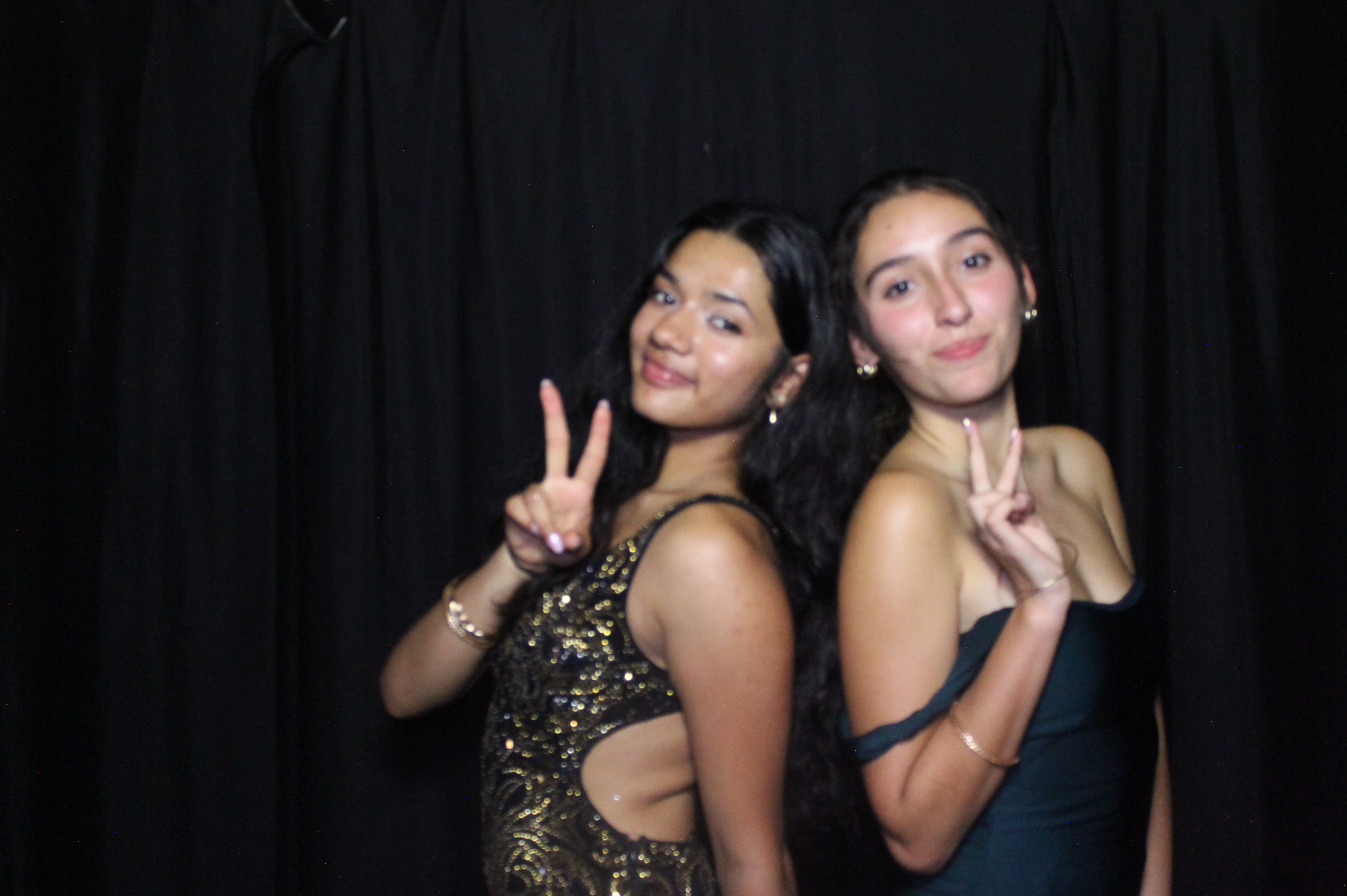 WHHS Homecoming | View more photos from the event at gallery.photoboothcincy.com/u/PhotoBoothCincy/WHHS-Homecoming