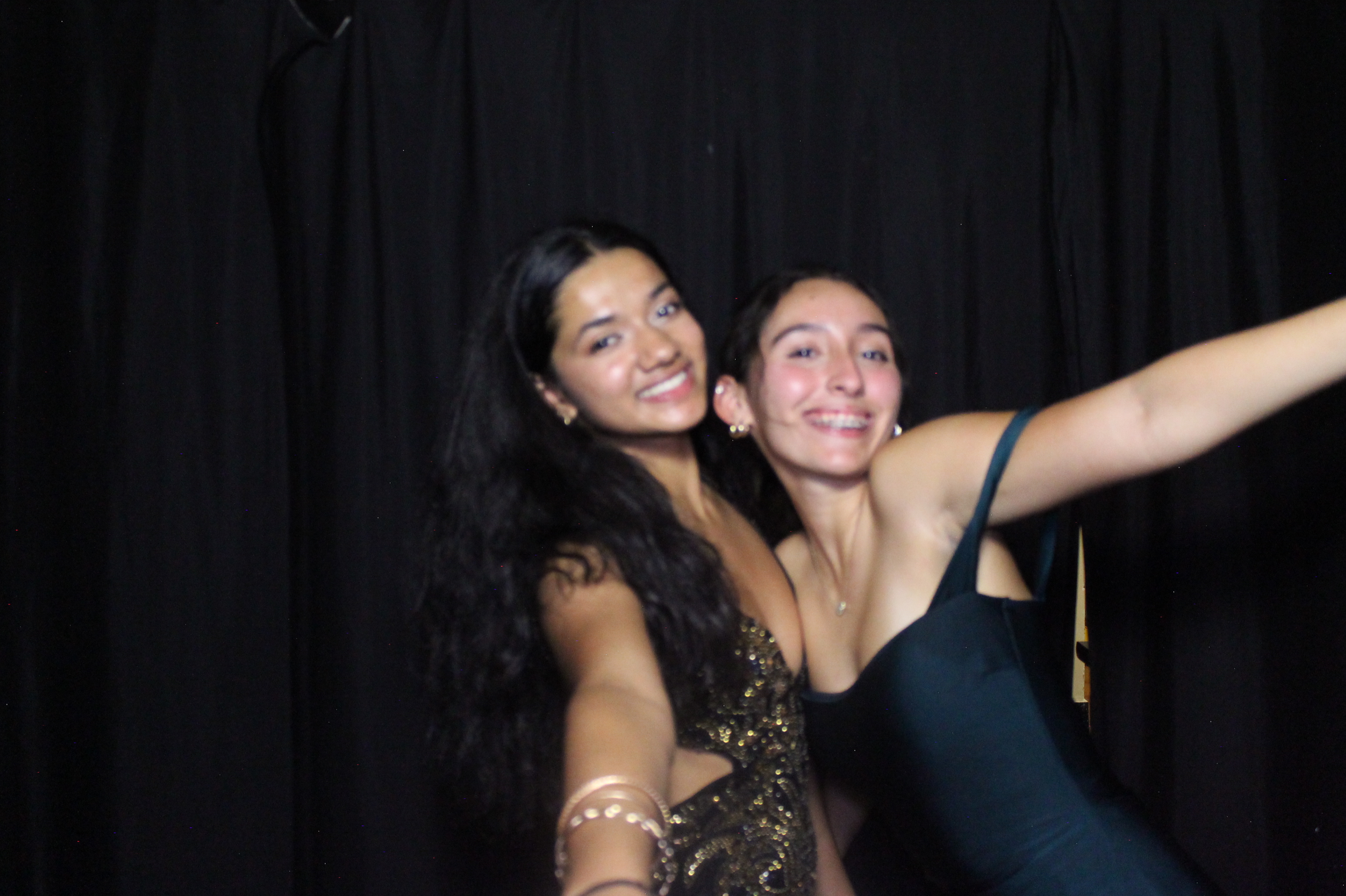 WHHS Homecoming | View more photos from the event at gallery.photoboothcincy.com/u/PhotoBoothCincy/WHHS-Homecoming