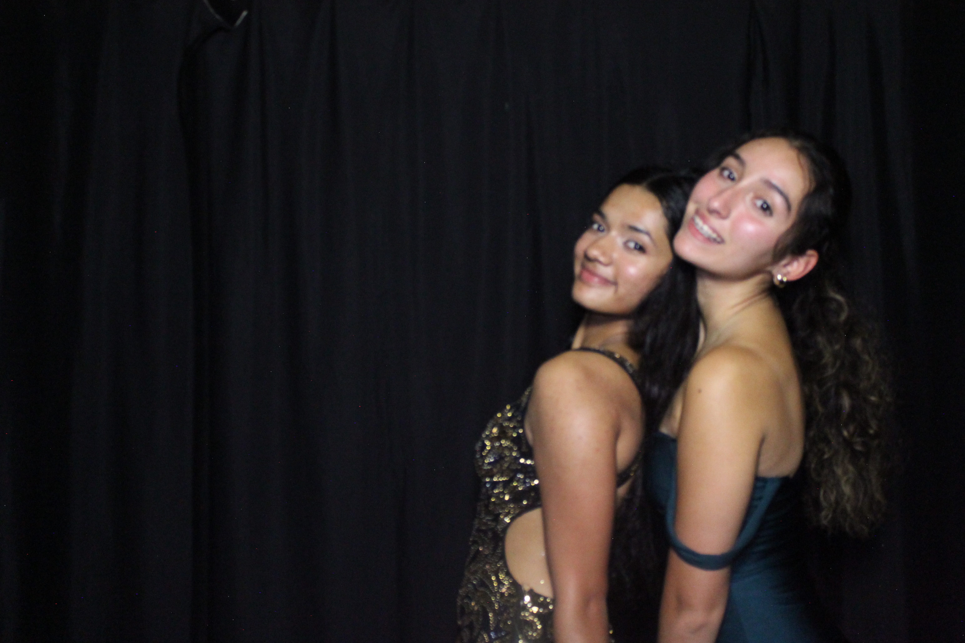 WHHS Homecoming | View more photos from the event at gallery.photoboothcincy.com/u/PhotoBoothCincy/WHHS-Homecoming