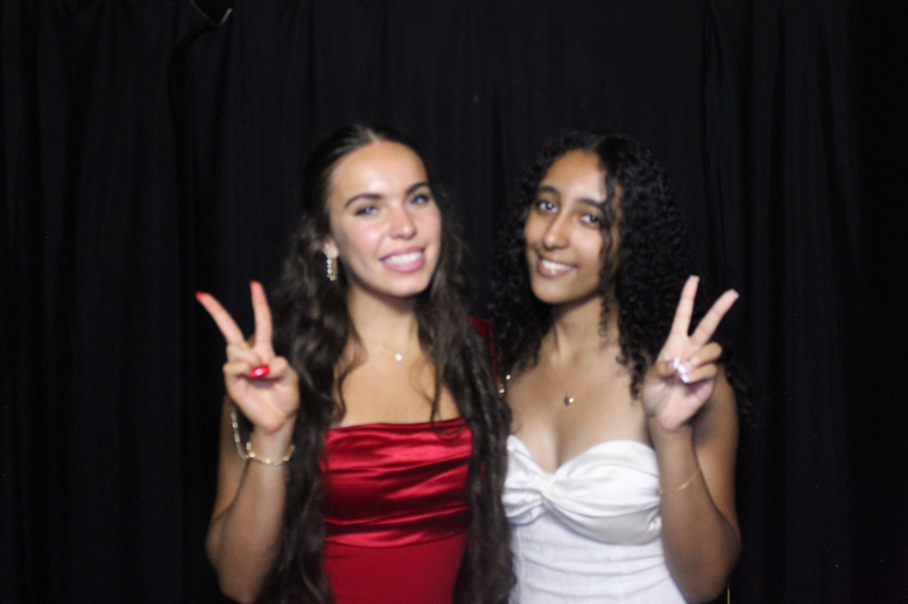 WHHS Homecoming | View more photos from the event at gallery.photoboothcincy.com/u/PhotoBoothCincy/WHHS-Homecoming